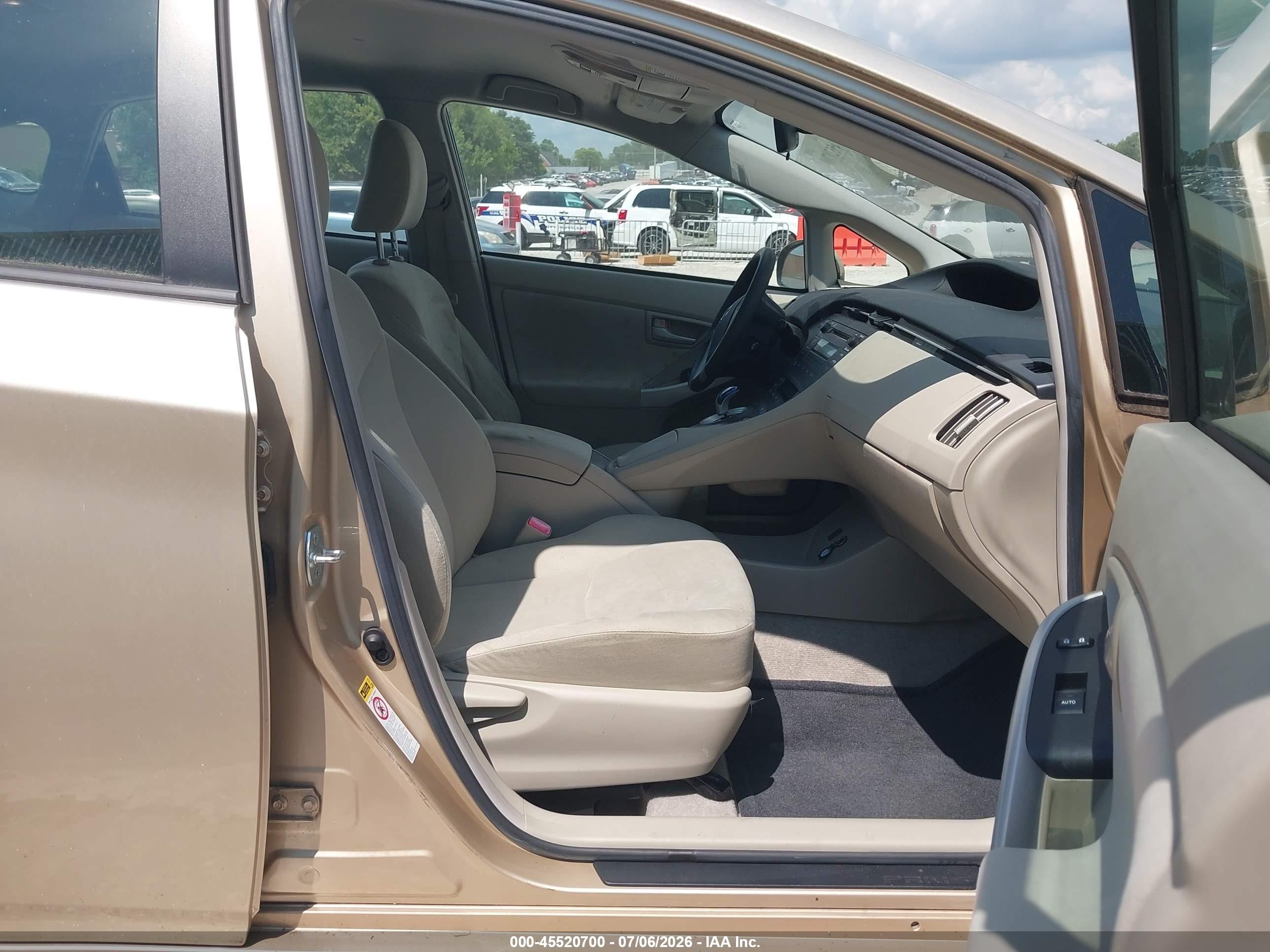 2010 Toyota Prius Iii Gold vin: JTDKN3DU2A0051364