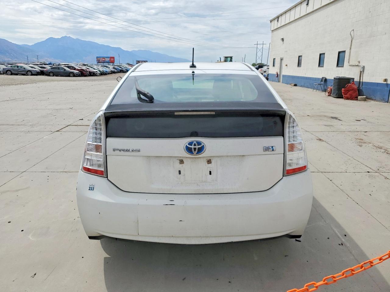 2010 Toyota Prius Ii White vin: JTDKN3DU2A0054975