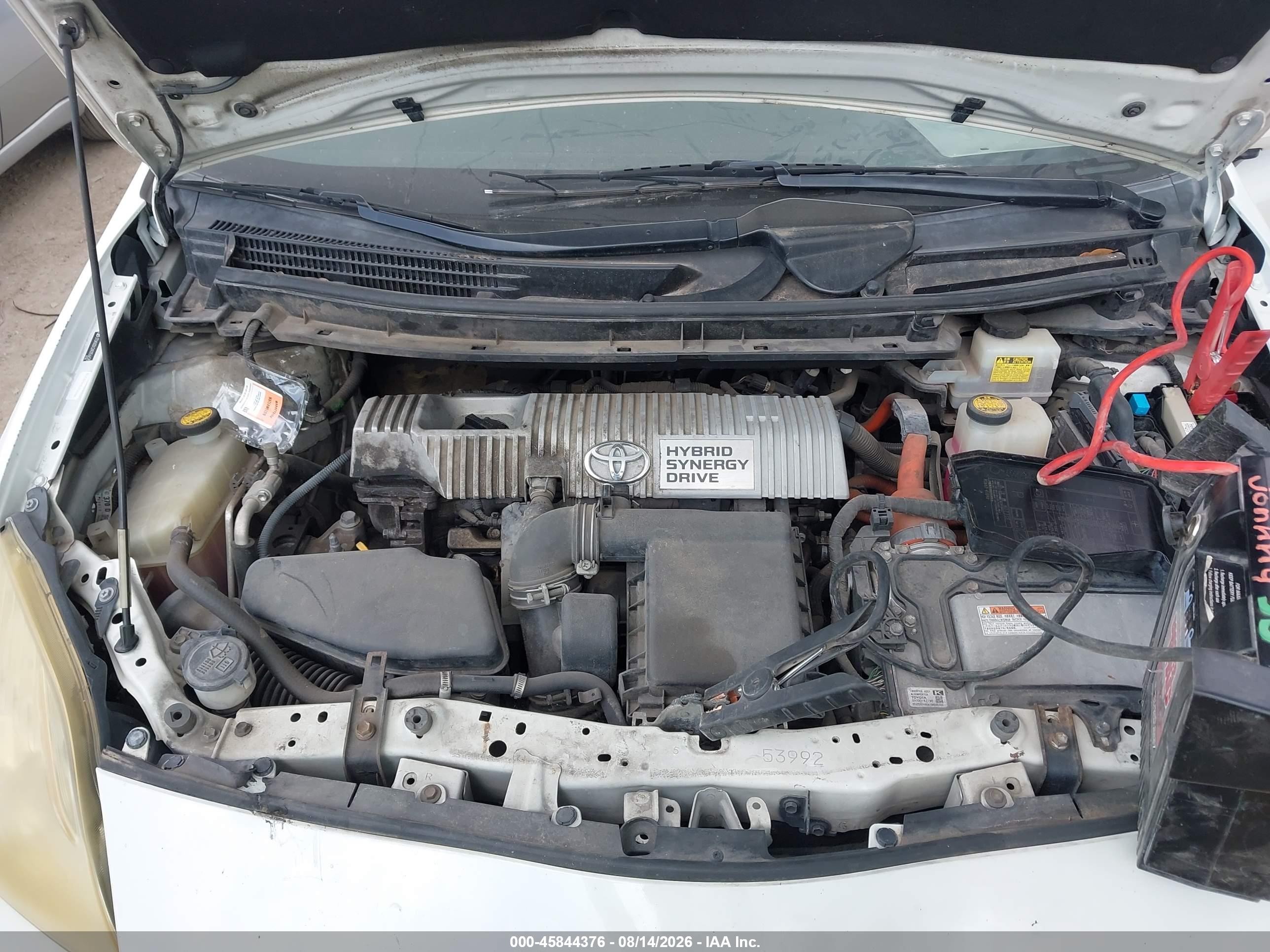 2010 Toyota Prius Iv White vin: JTDKN3DU2A0056628