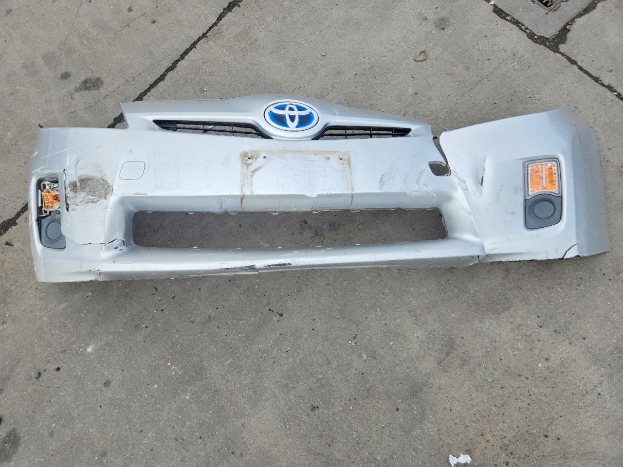 2010 Toyota Prius Iv Silver vin: JTDKN3DU2A0089712