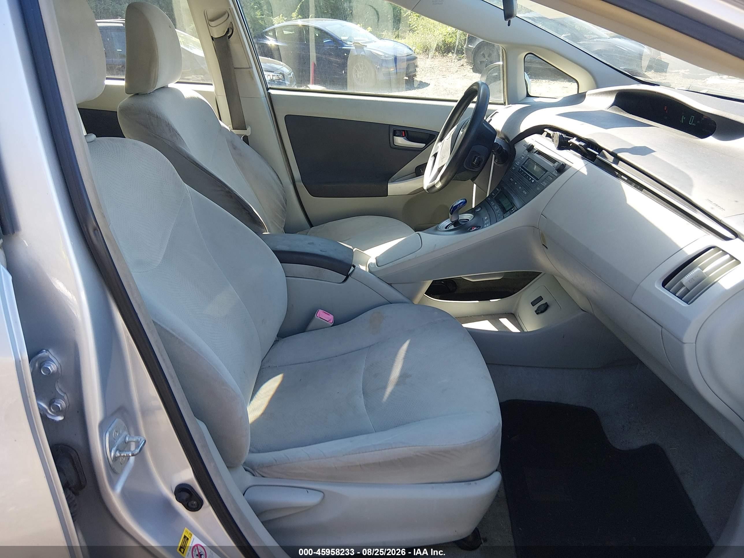 2010 Toyota Prius Ii Серебряный vin: JTDKN3DU2A0136401
