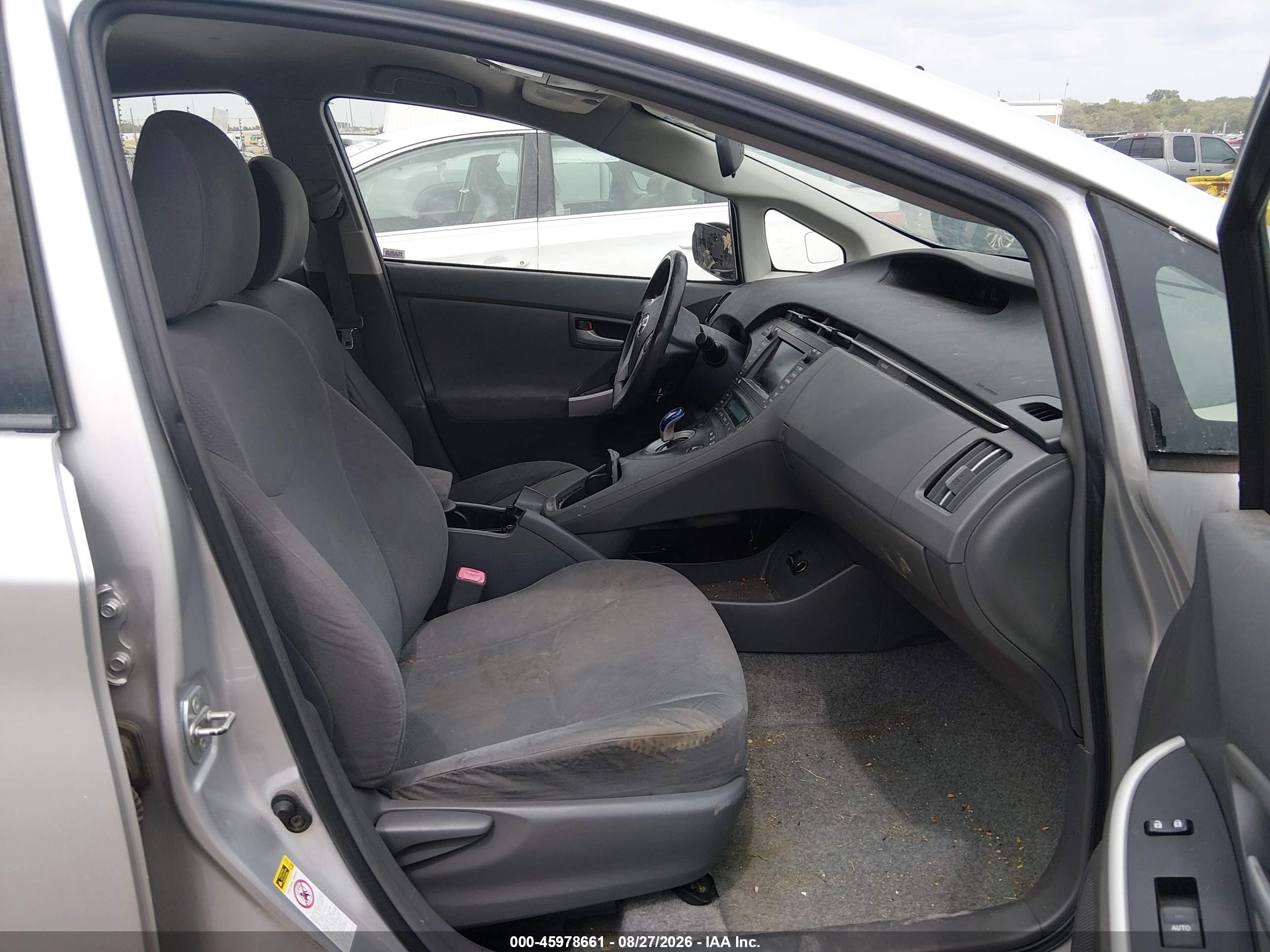 2010 Toyota Prius Iii Серебряный vin: JTDKN3DU2A0148046