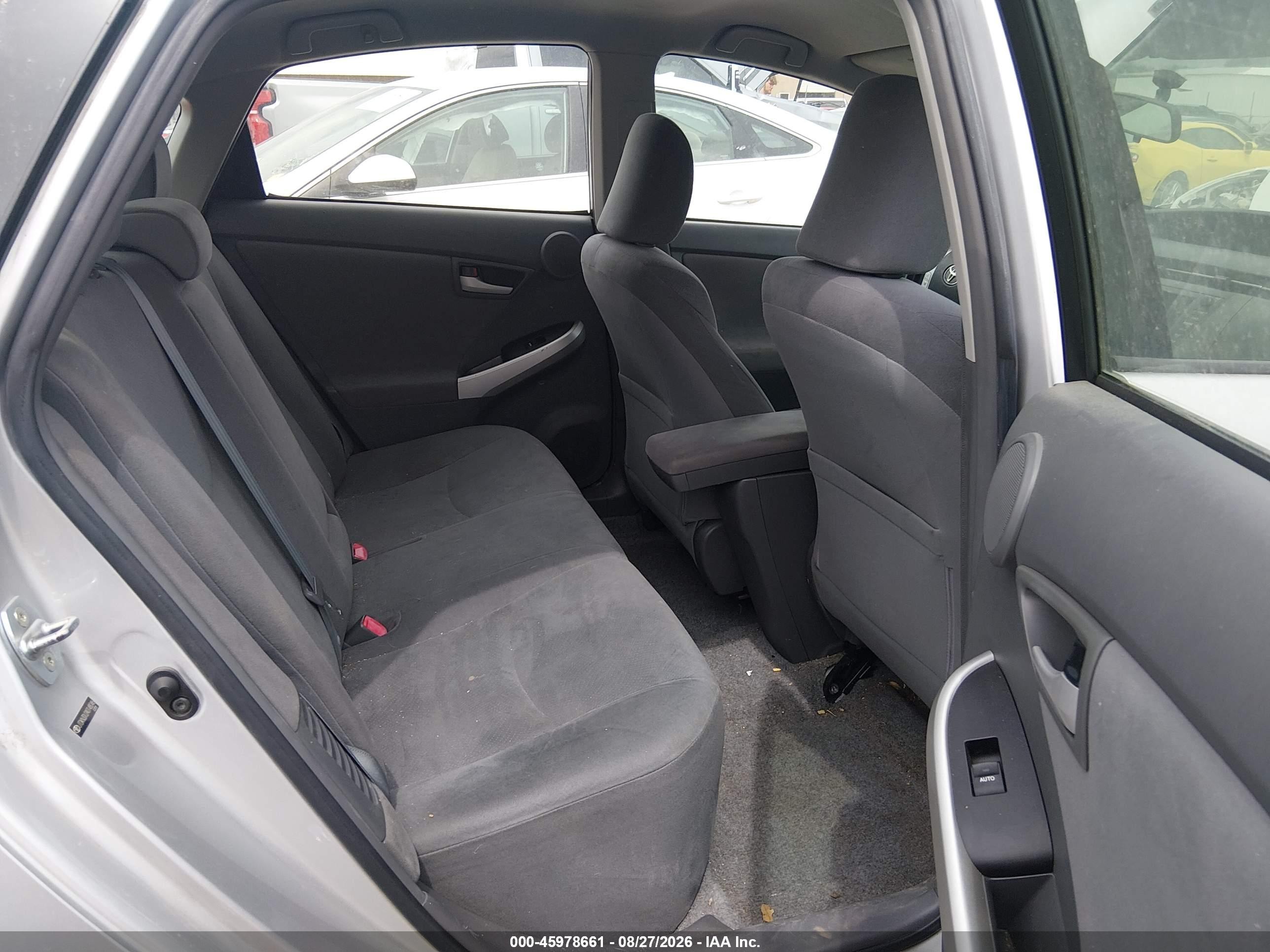 2010 Toyota Prius Iii Серебряный vin: JTDKN3DU2A0148046