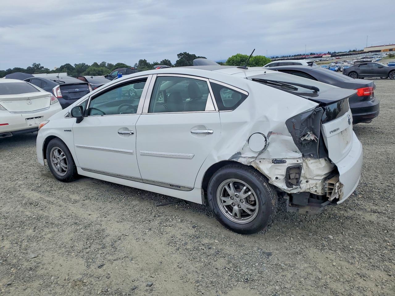 2010 Toyota Prius Iv Белый vin: JTDKN3DU2A0164313