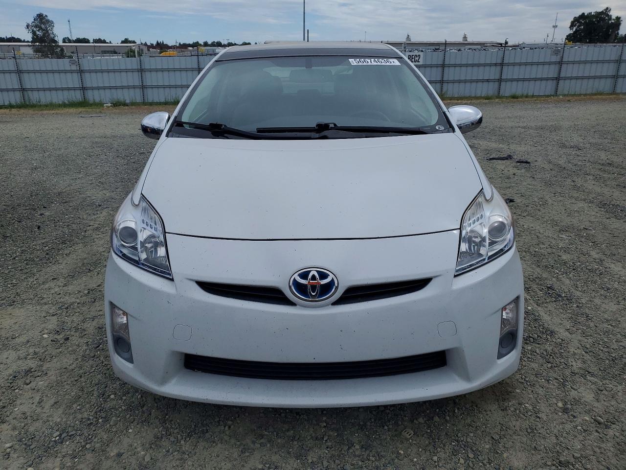 2010 Toyota Prius Iv Белый vin: JTDKN3DU2A0164313