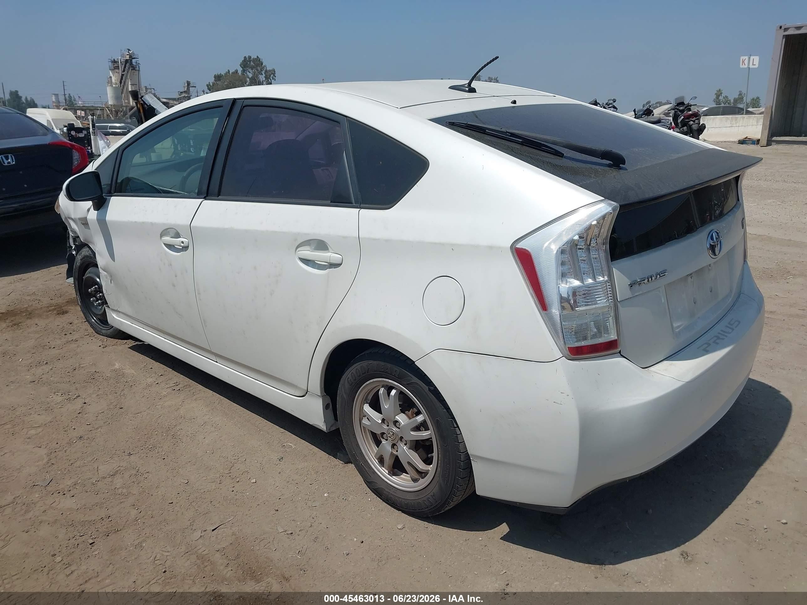 2010 Toyota Prius Ii White vin: JTDKN3DU2A0182956