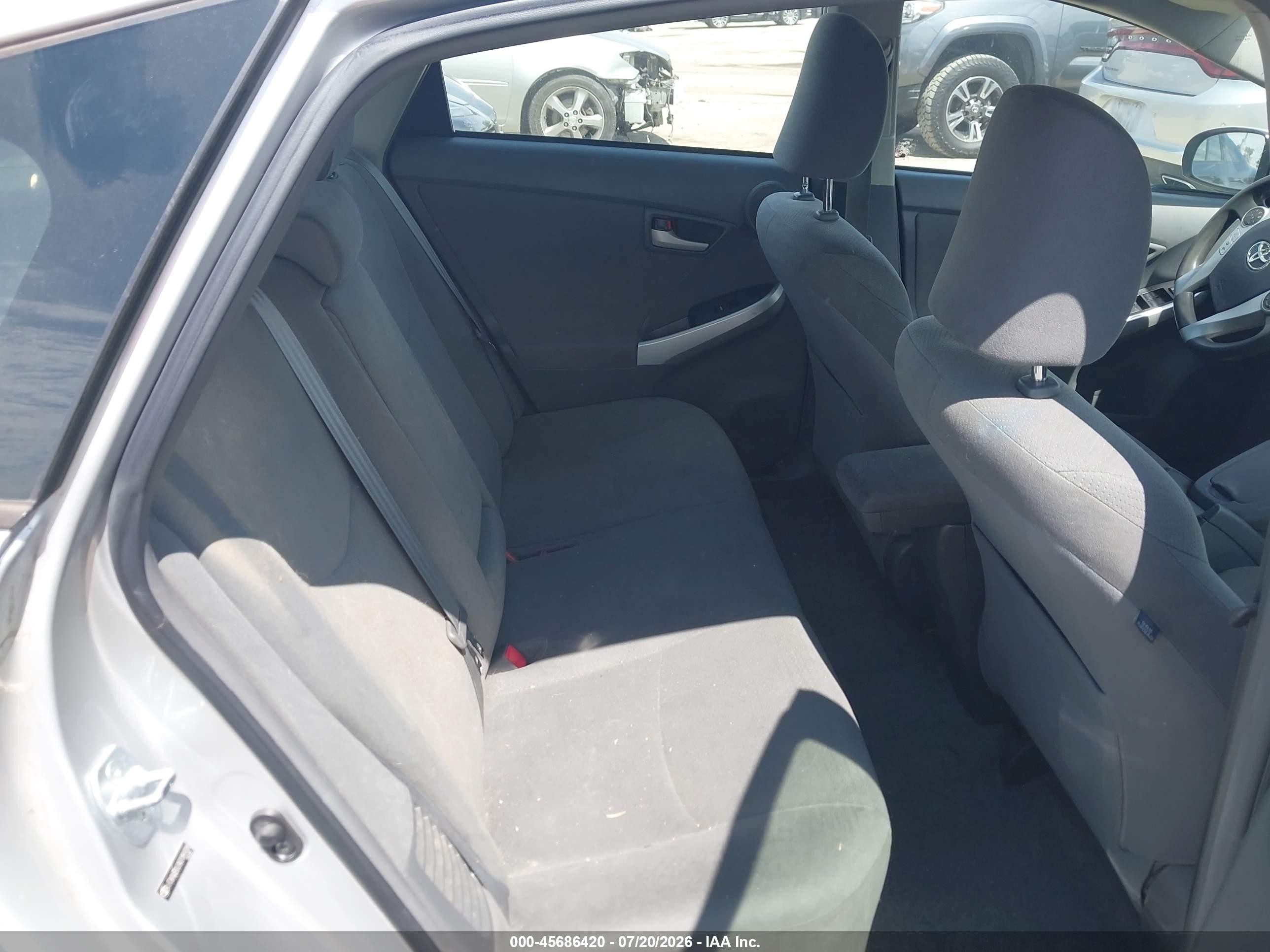 2010 Toyota Prius Iii Silver vin: JTDKN3DU2A0189308