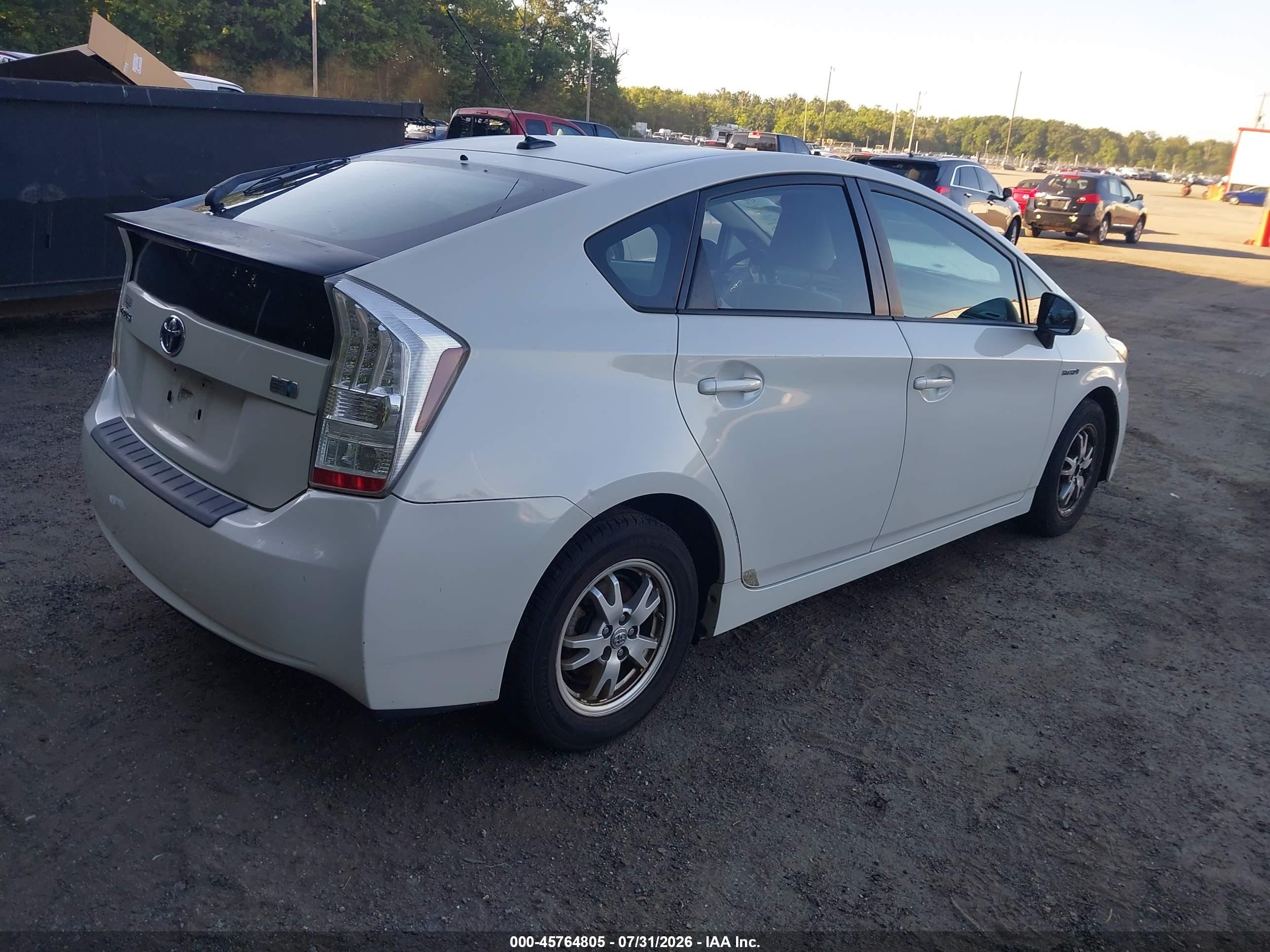 2010 Toyota Prius Ii Белый vin: JTDKN3DU2A0236014
