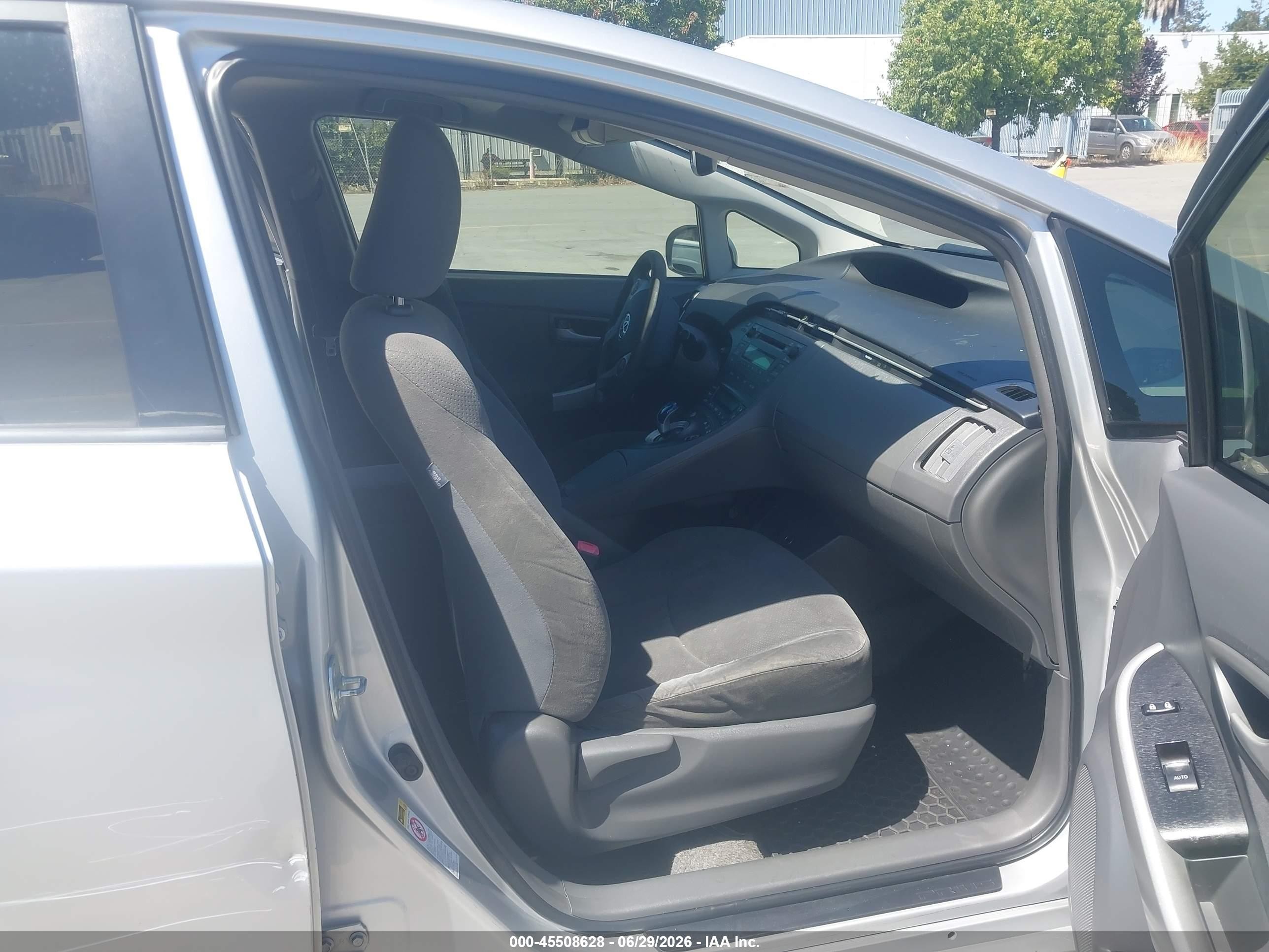 2010 Toyota Prius Ii Silver vin: JTDKN3DU2A0236725