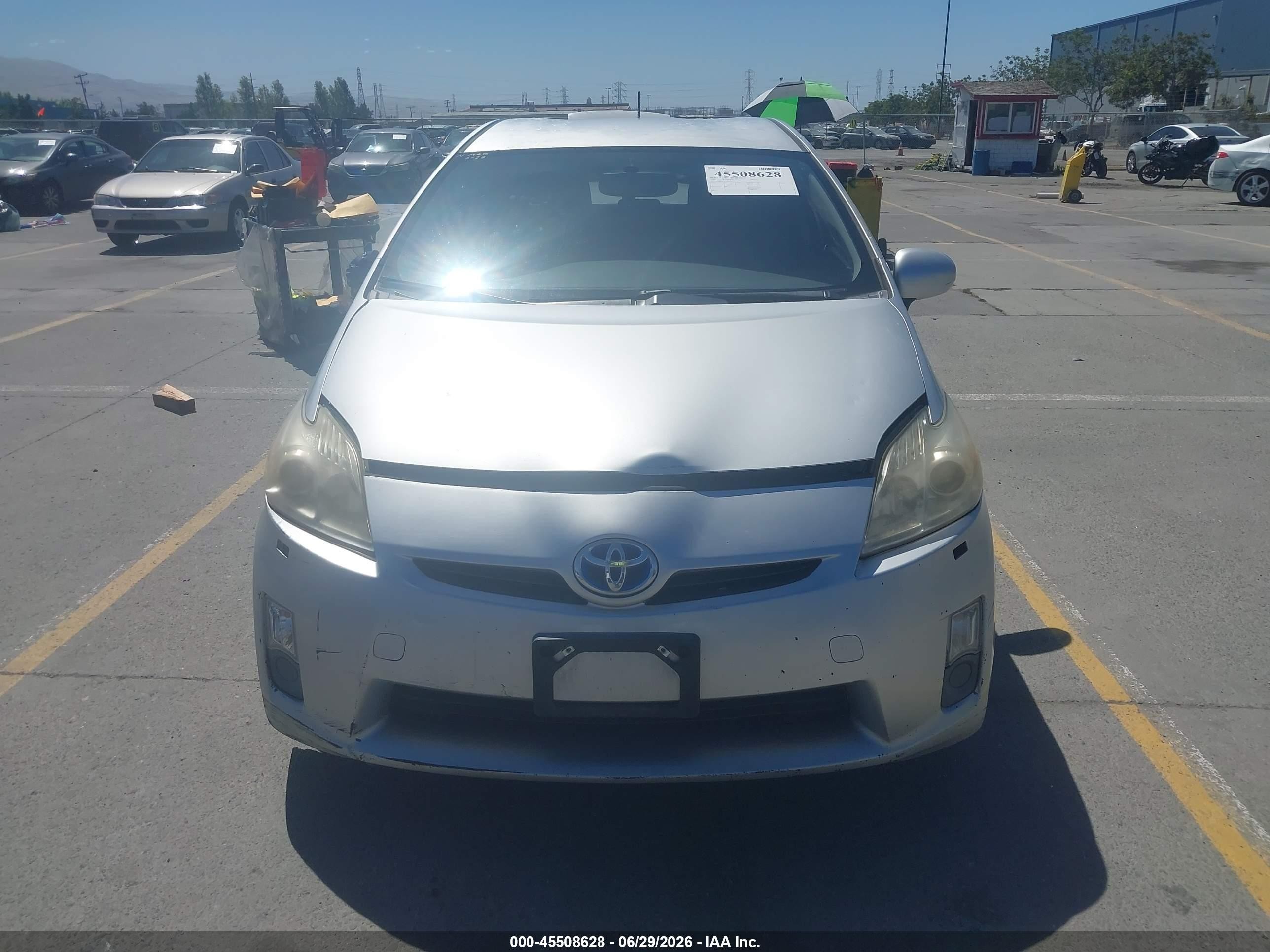 2010 Toyota Prius Ii Silver vin: JTDKN3DU2A0236725