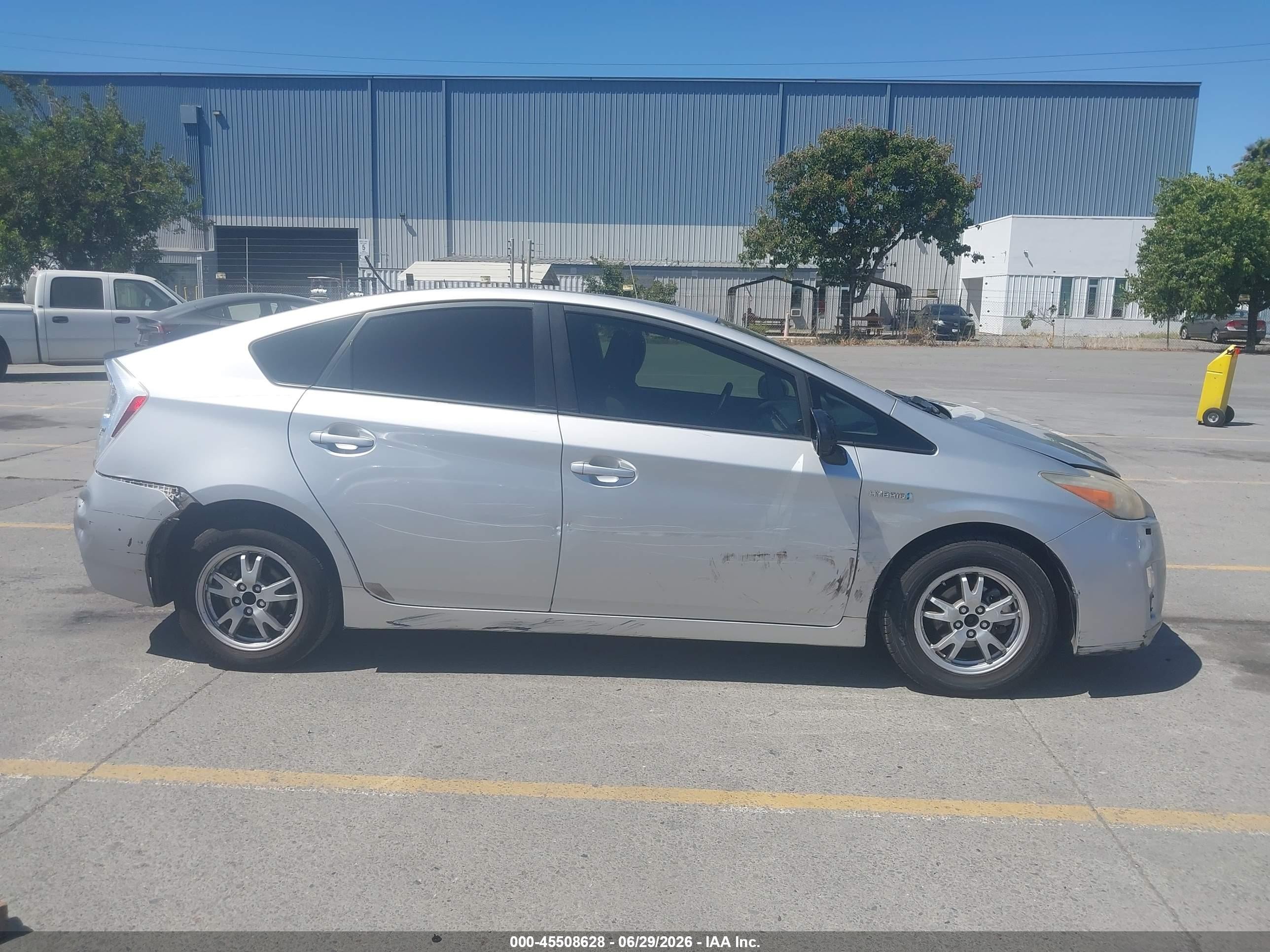 2010 Toyota Prius Ii Silver vin: JTDKN3DU2A0236725