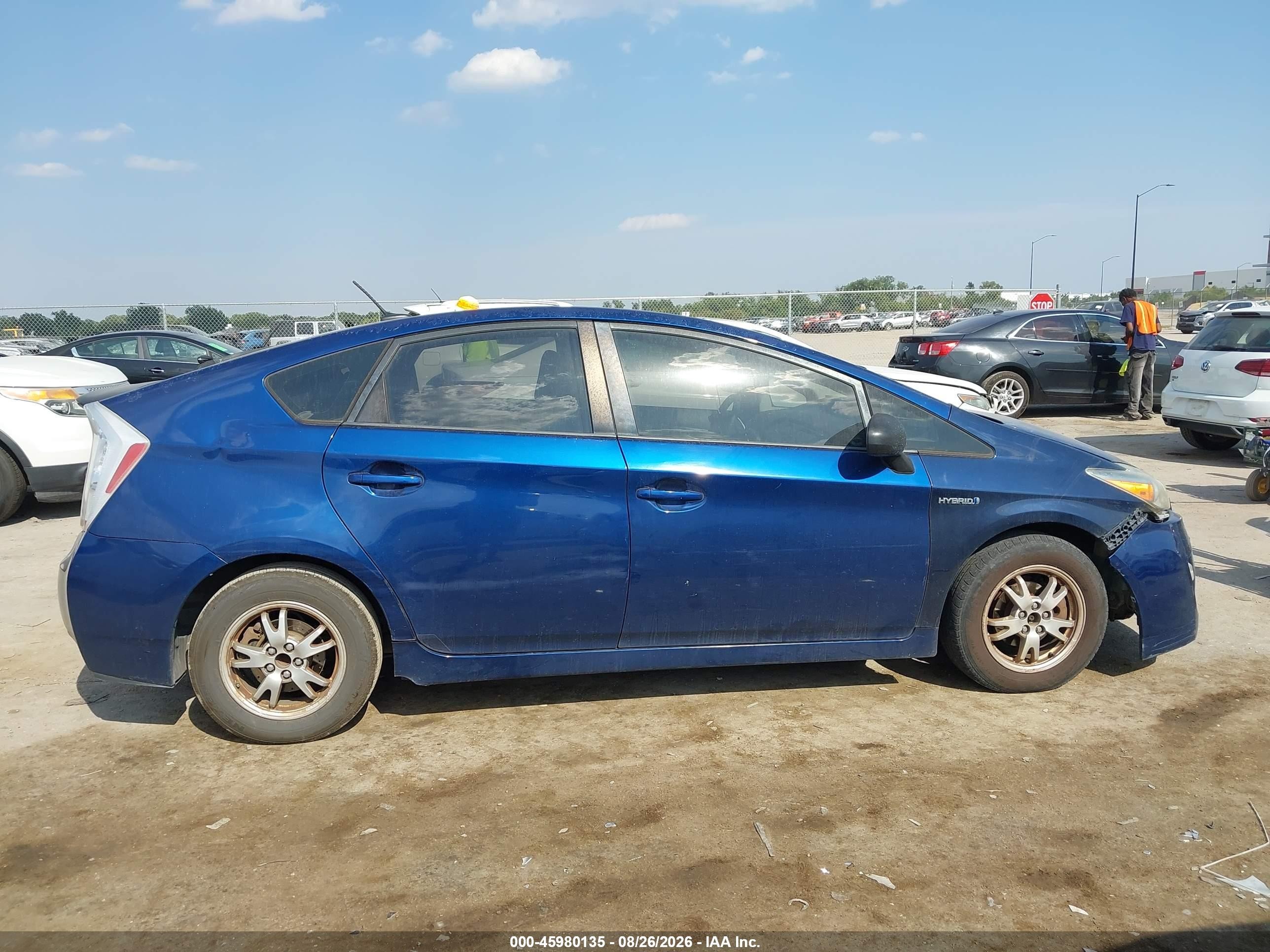 2010 Toyota Prius Iii Blue vin: JTDKN3DU2A1004667