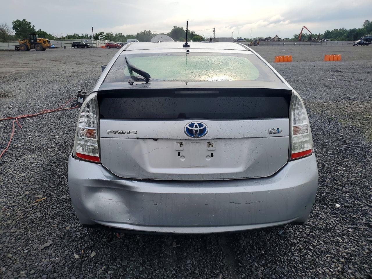 2010 Toyota Prius Iv Silver vin: JTDKN3DU2A1166654