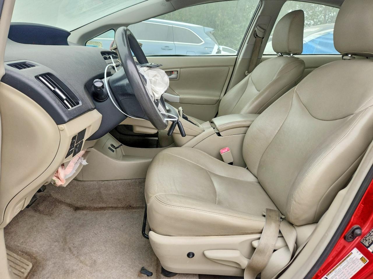 2011 Toyota Prius Two Красный vin: JTDKN3DU2B0247726