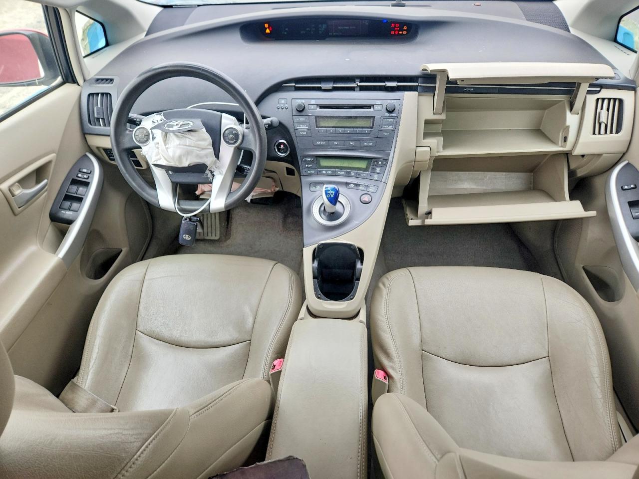 2011 Toyota Prius Two Красный vin: JTDKN3DU2B0247726