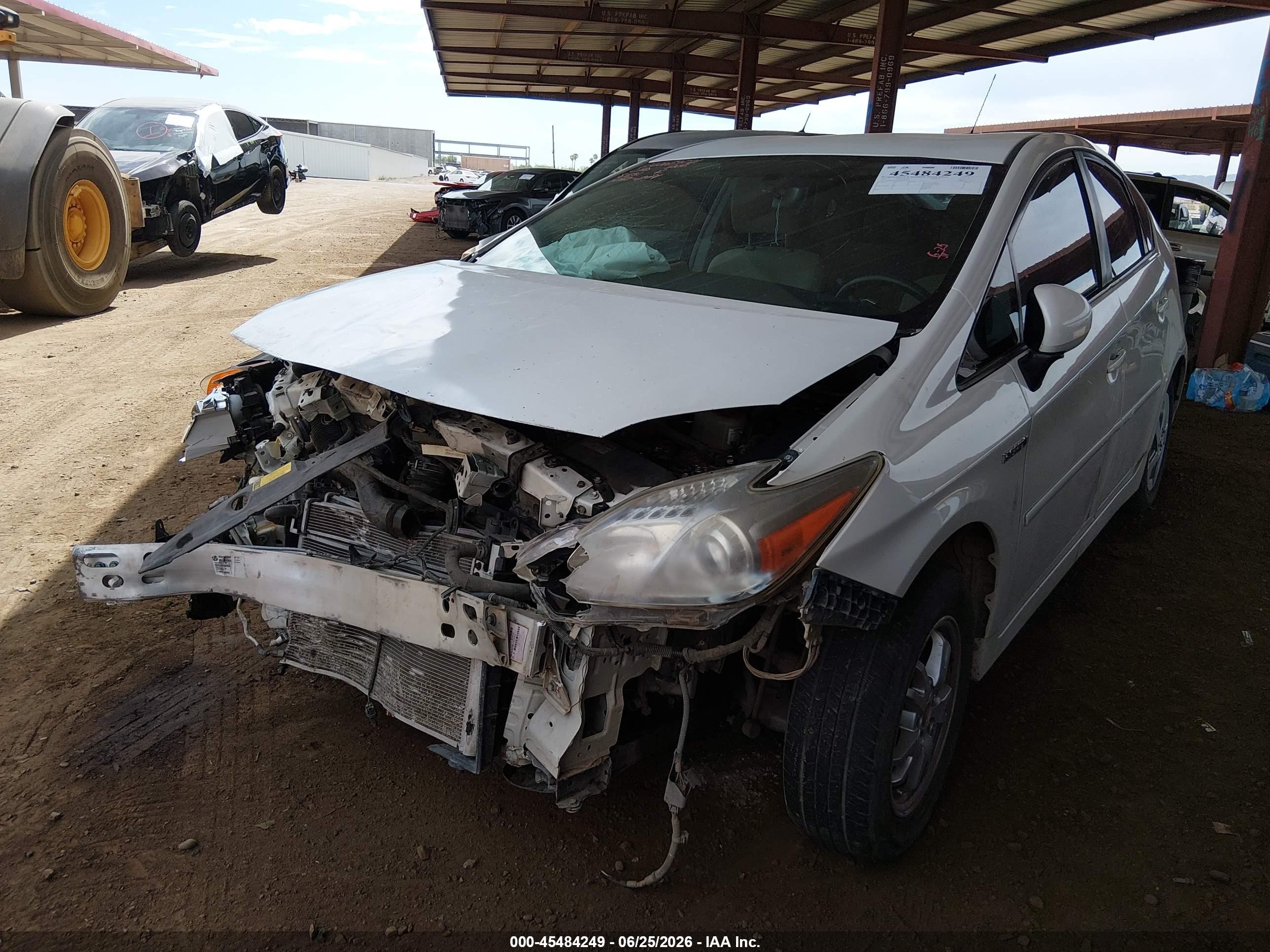 2011 Toyota Prius Two White vin: JTDKN3DU2B0248231