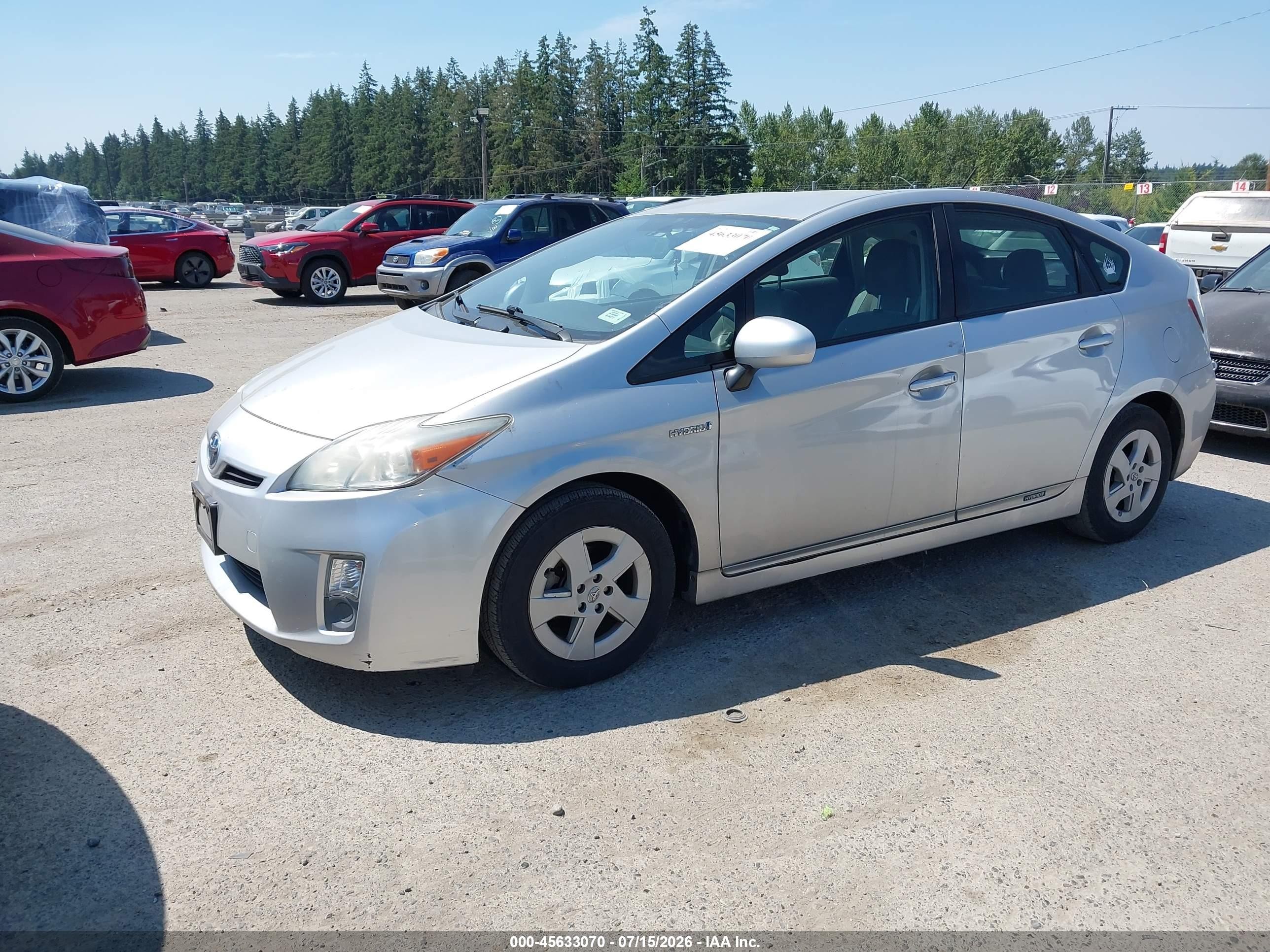 2011 Toyota Prius Two Silver vin: JTDKN3DU2B0257818