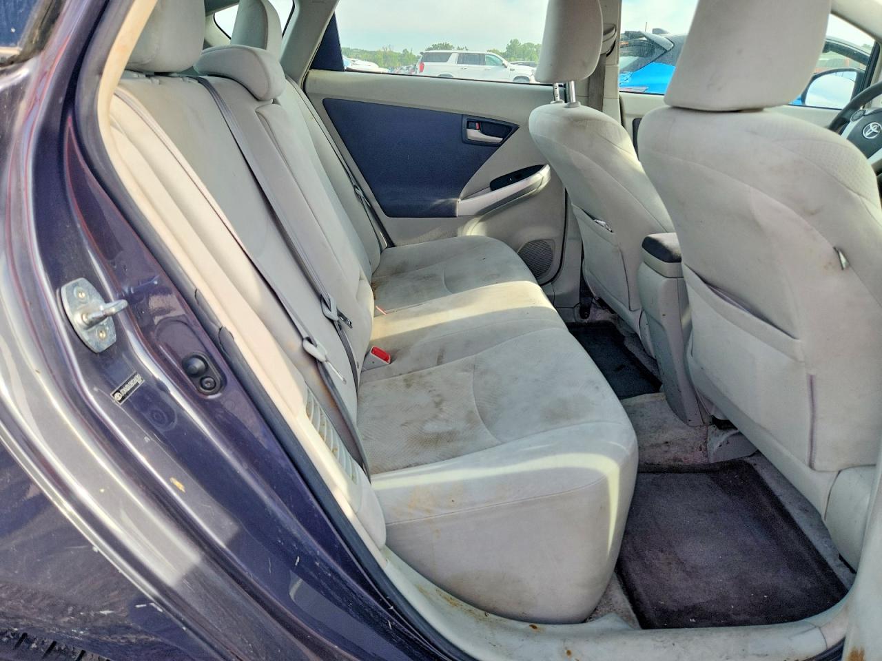 2011 Toyota Prius Two Blue vin: JTDKN3DU2B0268382