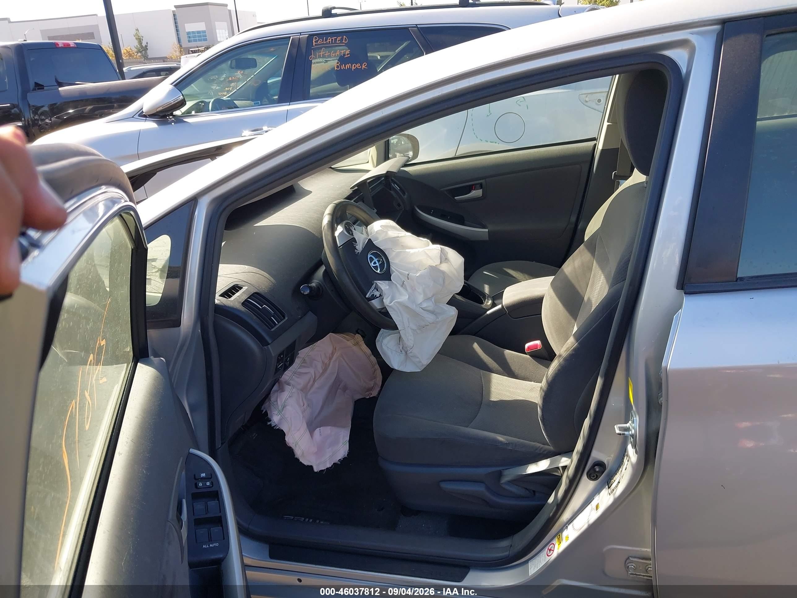 2011 Toyota Prius Two Silver vin: JTDKN3DU2B1334844