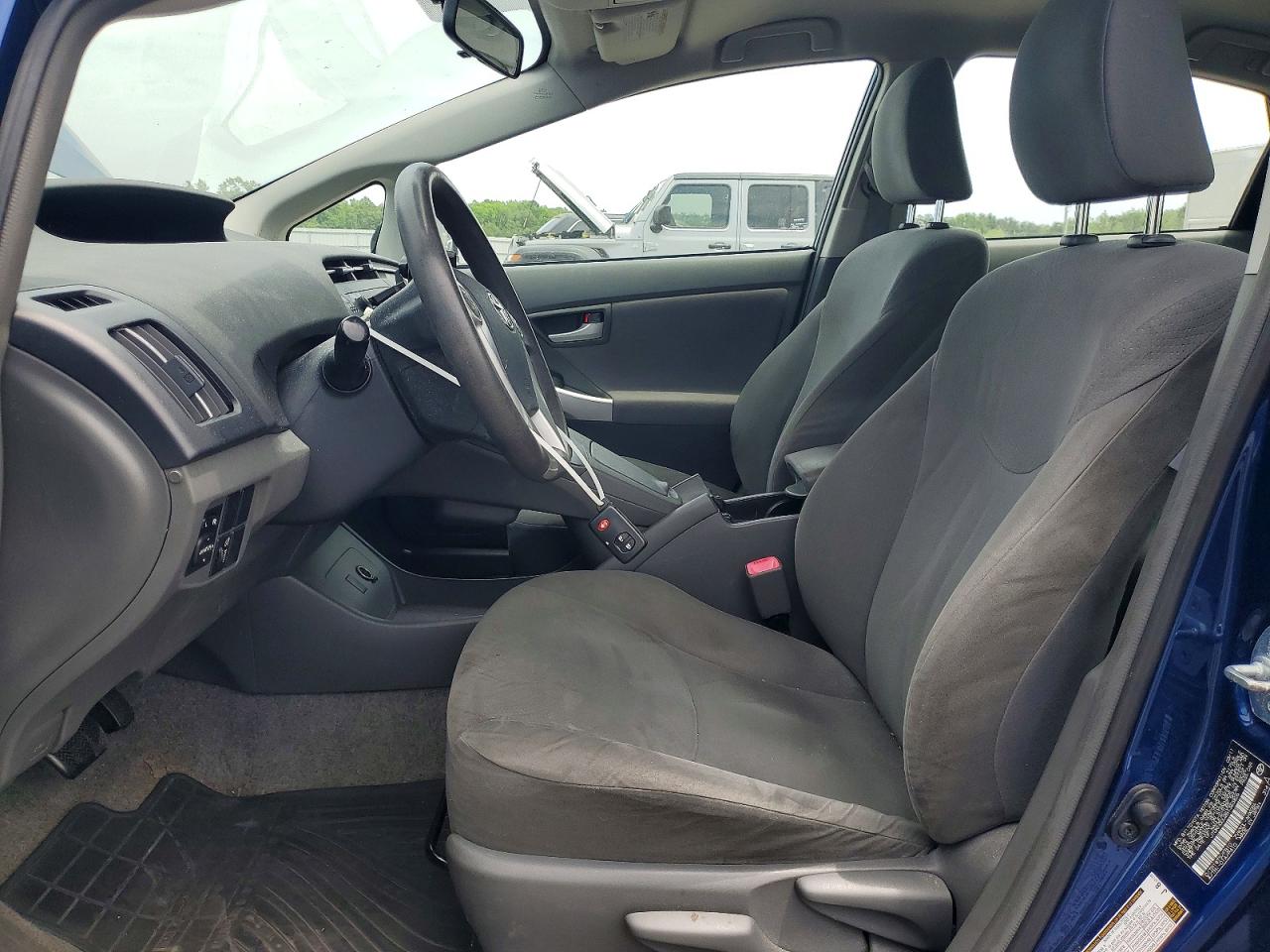 2011 Toyt Prius Blue vin: JTDKN3DU2B1363826