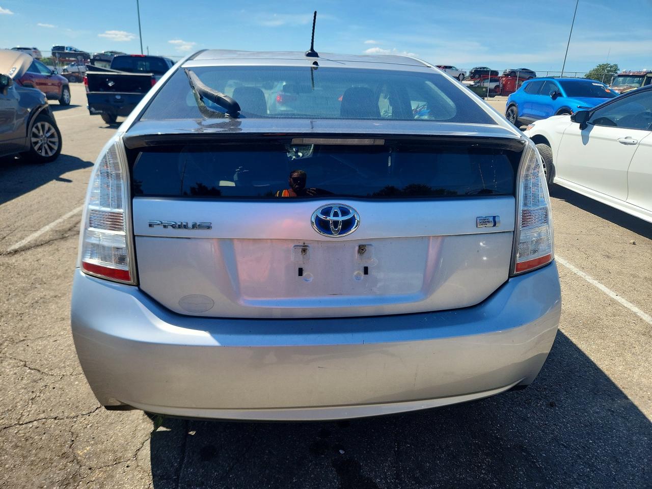 2011 Toyota Prius Two Silver vin: JTDKN3DU2B1370226