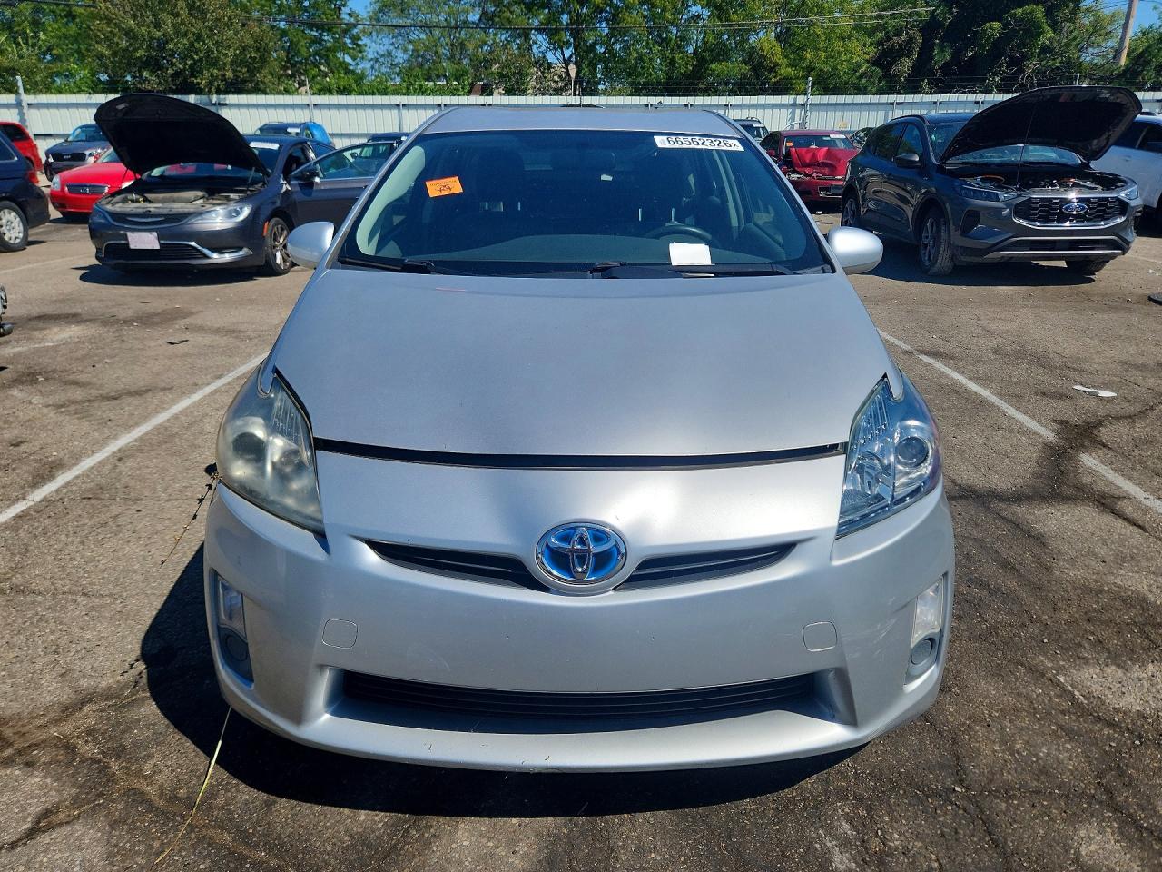 2011 Toyota Prius Two Silver vin: JTDKN3DU2B1370226