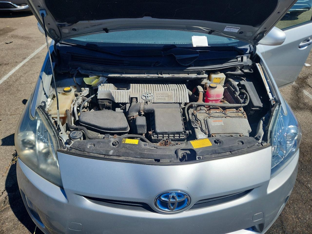 2011 Toyota Prius Two Silver vin: JTDKN3DU2B1370226
