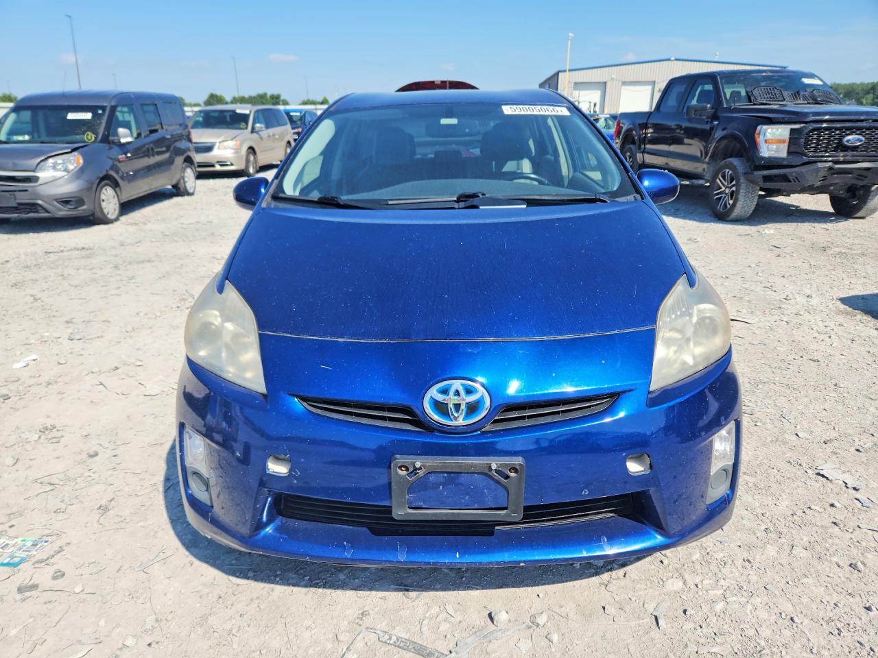 2011 Toyota Prius Four Синий vin: JTDKN3DU2B1434748