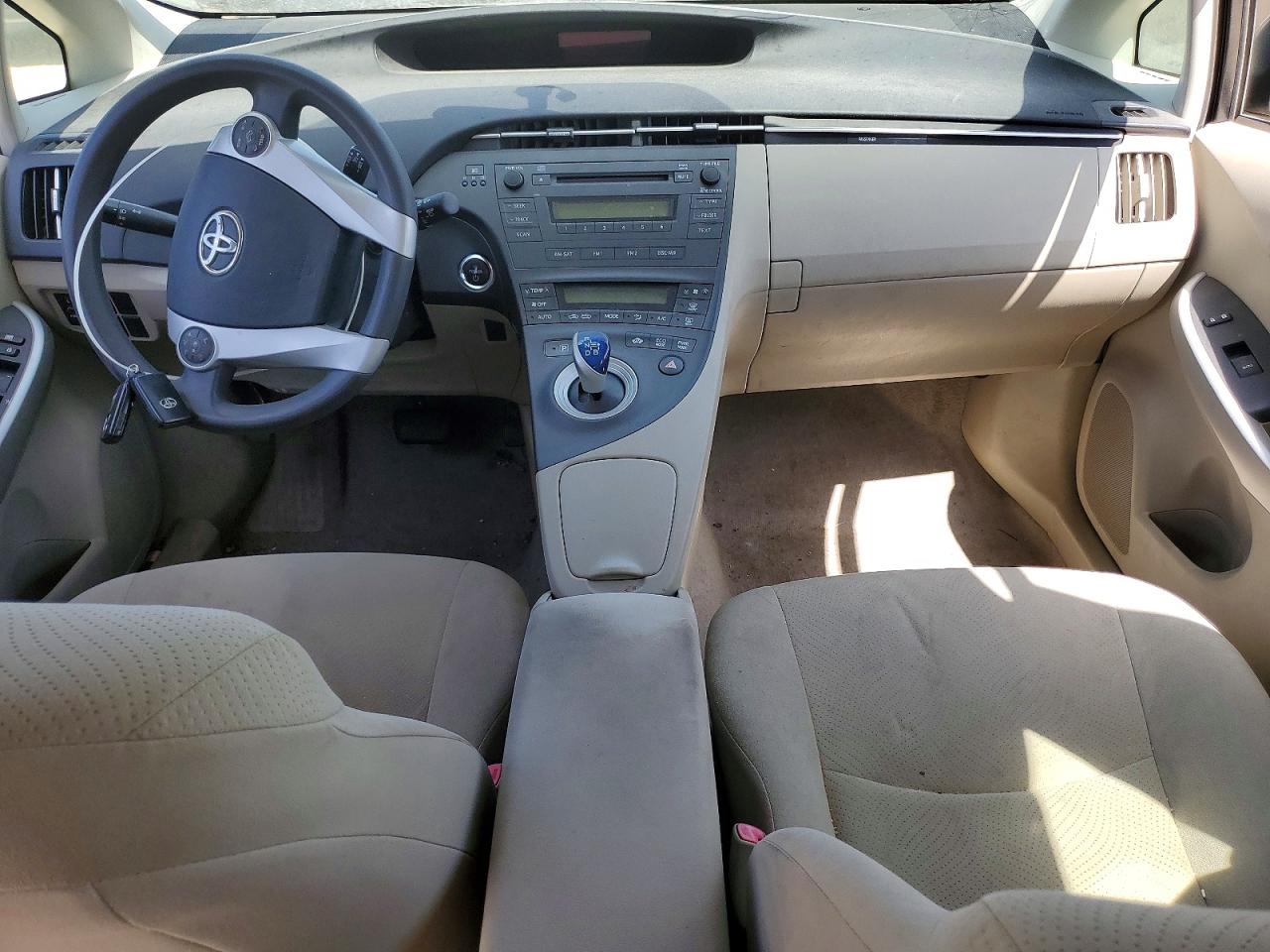2011 Toyota Prius Two Gray vin: JTDKN3DU2B1437357