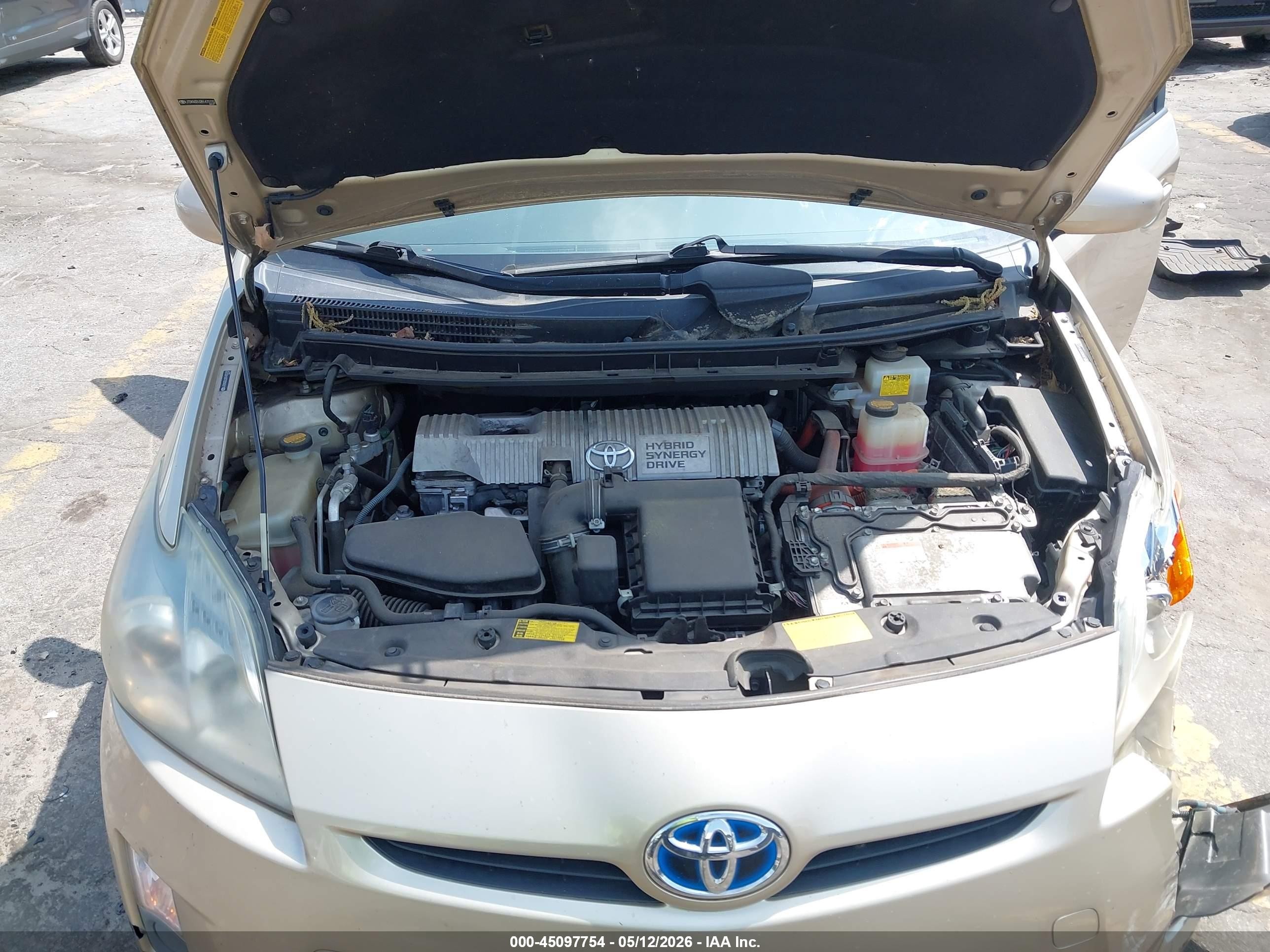 2011 Toyota Prius Two Бежевый vin: JTDKN3DU2B1470732