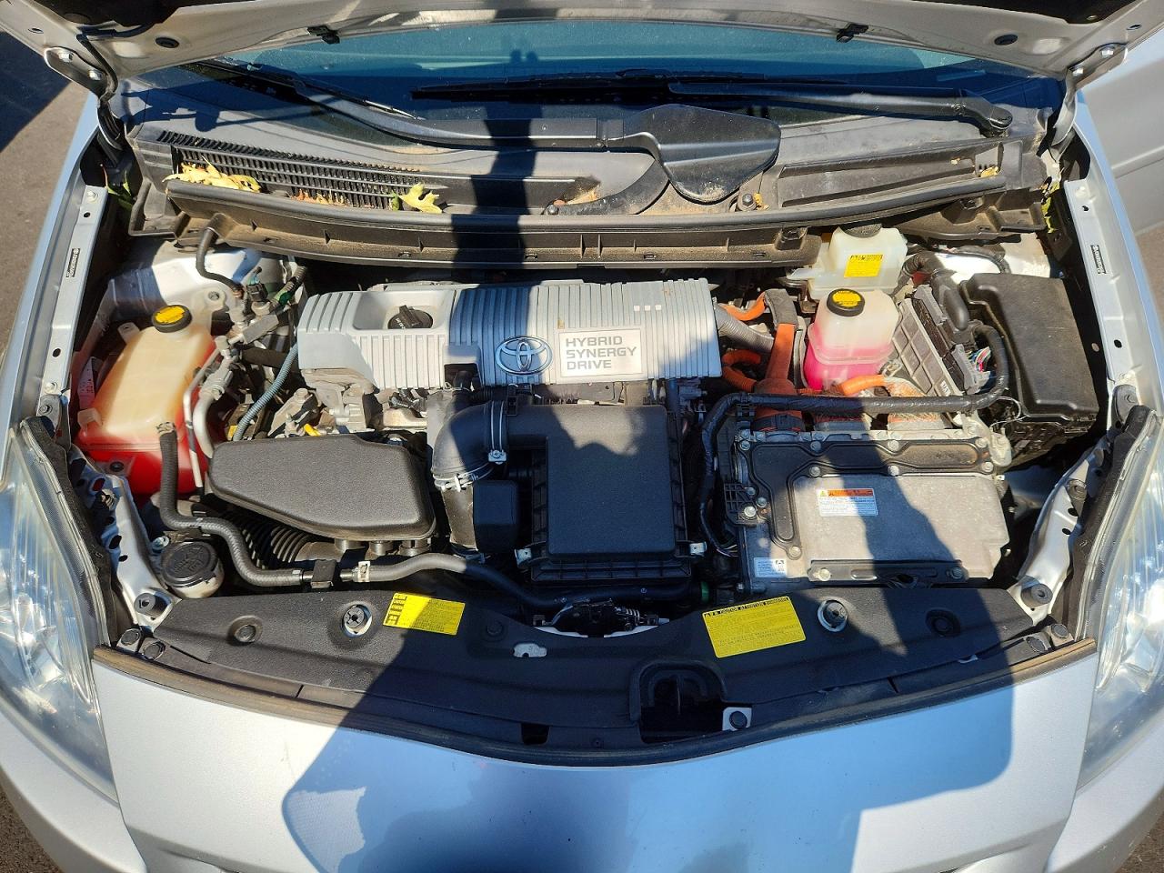 2011 Toyota Prius Three Silver vin: JTDKN3DU2B5349384