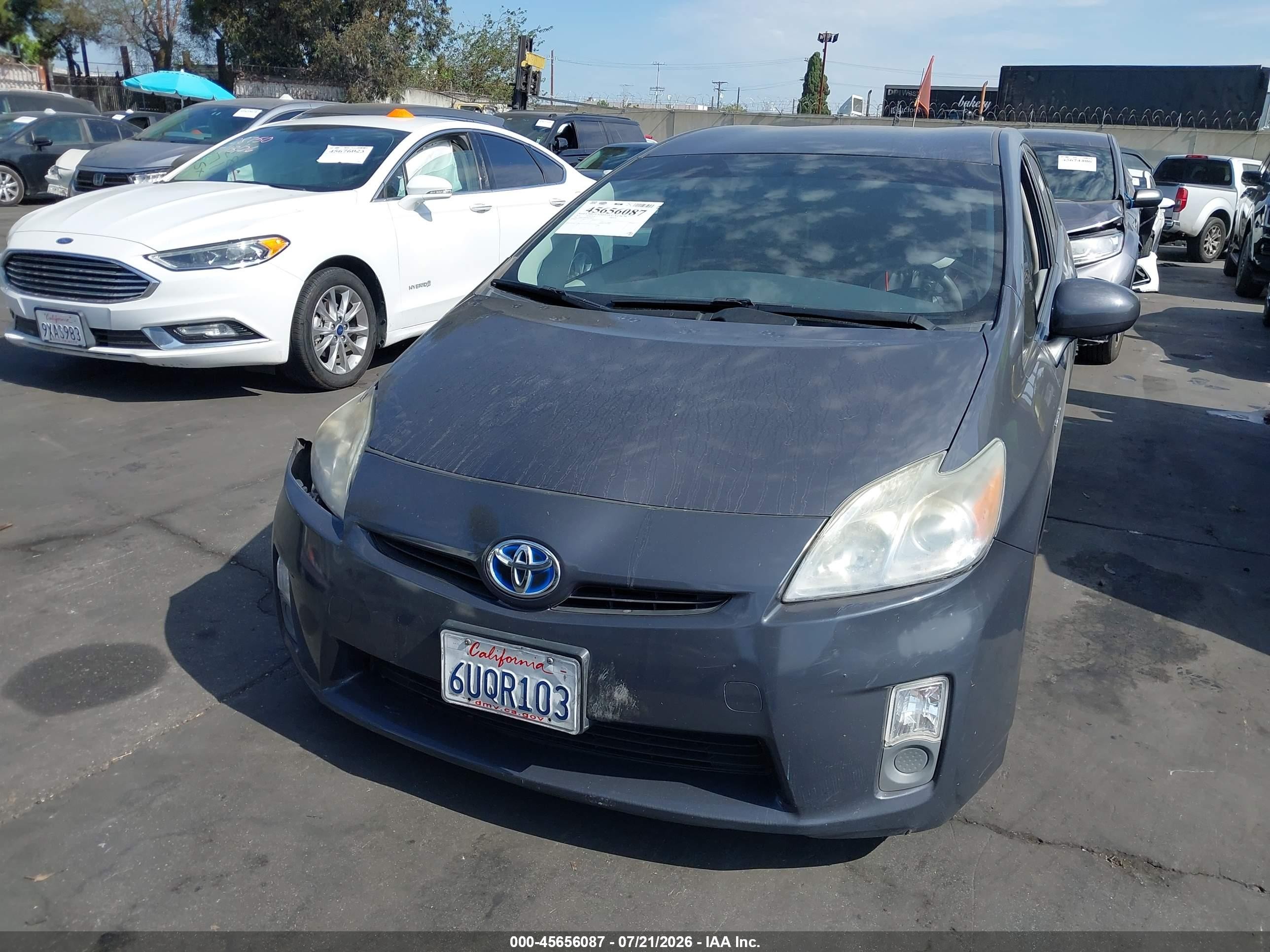 2011 Toyota Prius Two Gray vin: JTDKN3DU2B5355878