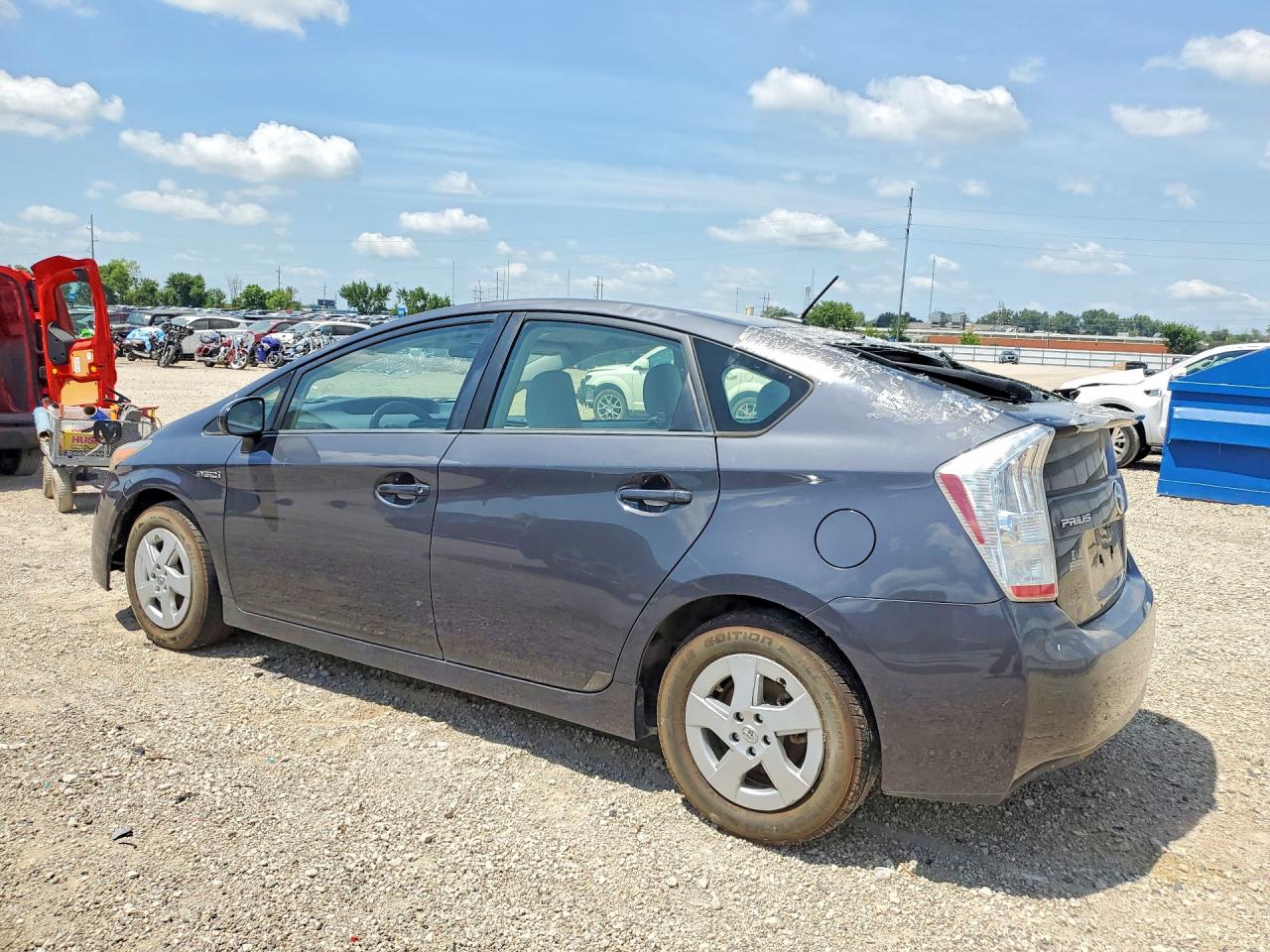 2011 Toyota Prius Two Gray vin: JTDKN3DU2B5372177