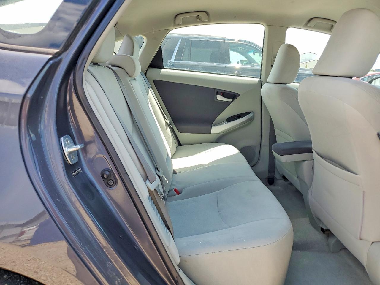 2011 Toyota Prius Two Gray vin: JTDKN3DU2B5372177
