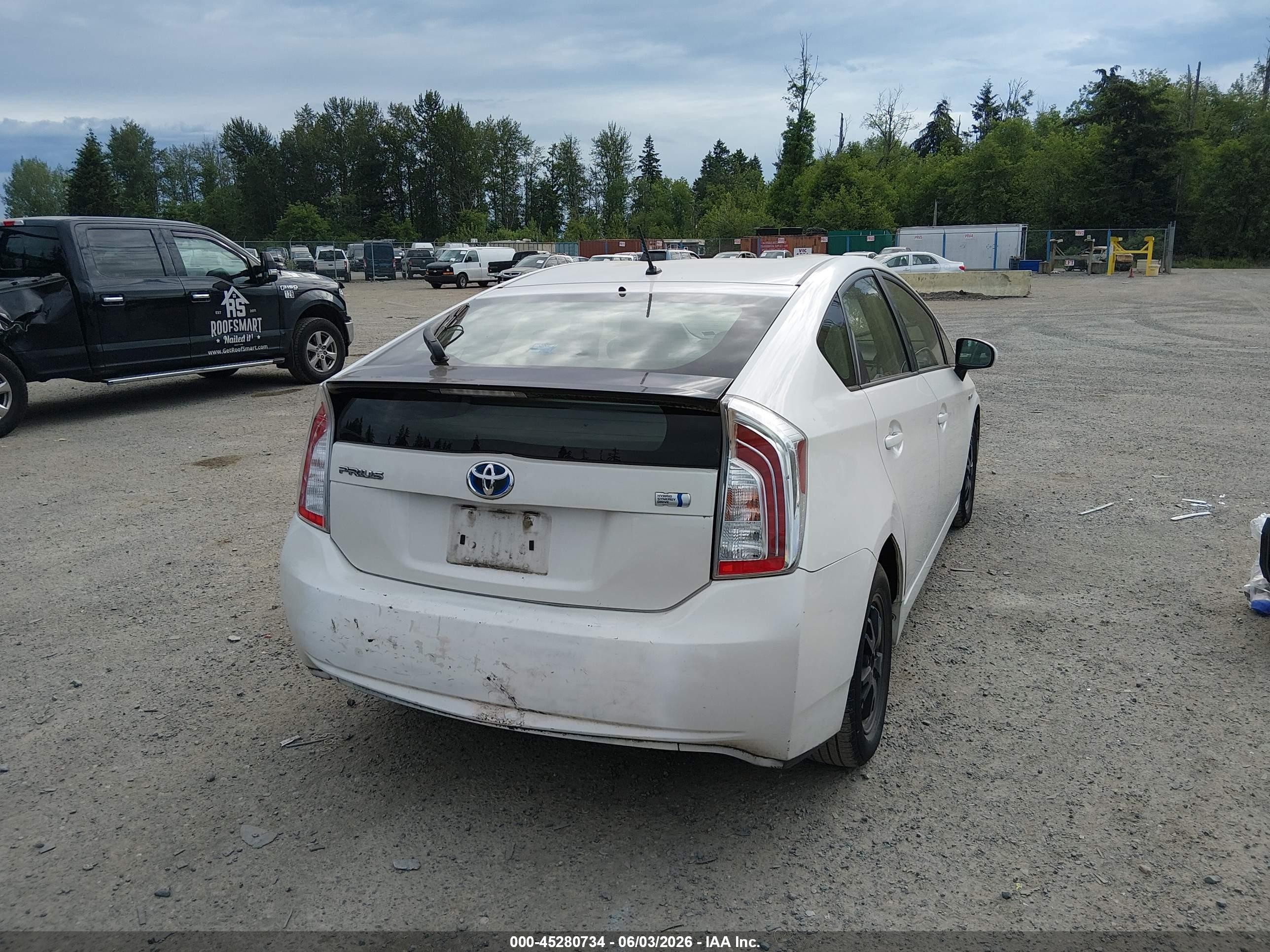 2012 Toyota Prius Two White vin: JTDKN3DU2C0335046