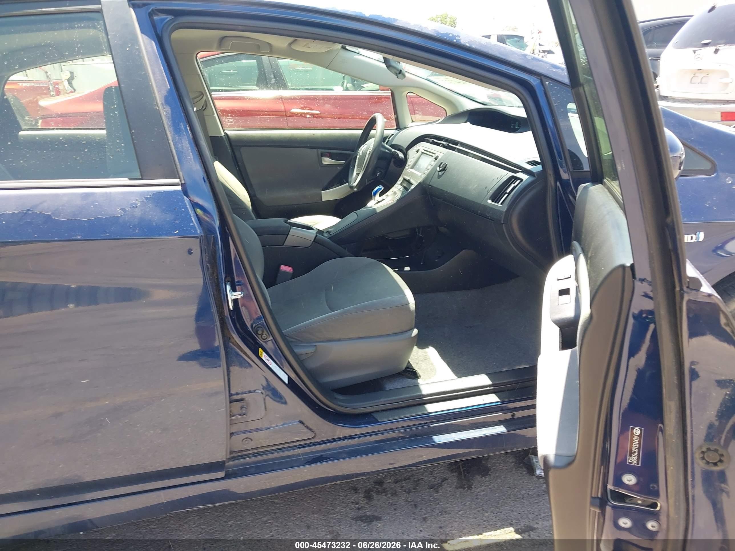 2012 Toyota Prius Three Синий vin: JTDKN3DU2C1508087