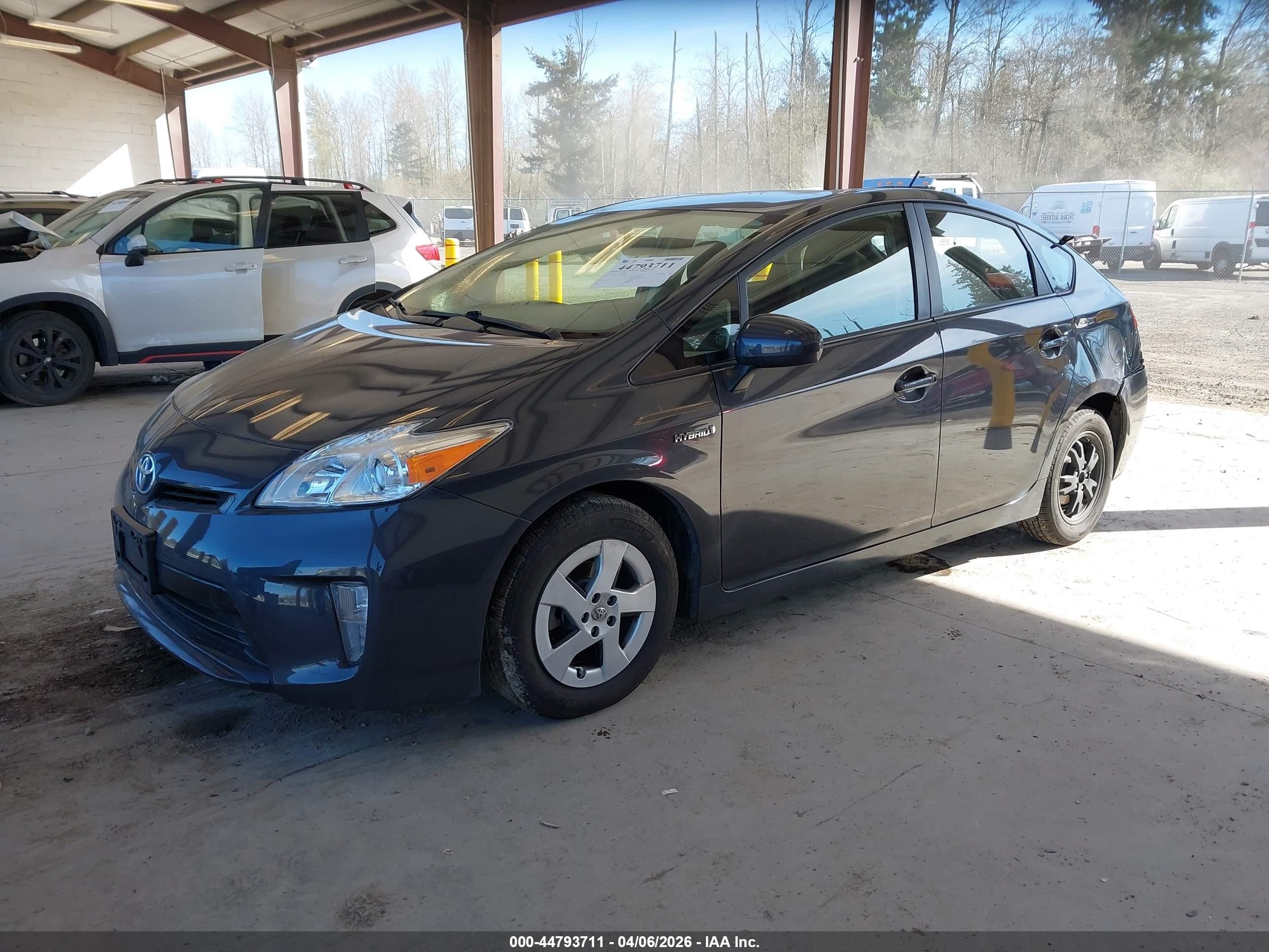 2012 Toyota Prius Three Gray vin: JTDKN3DU2C1520787