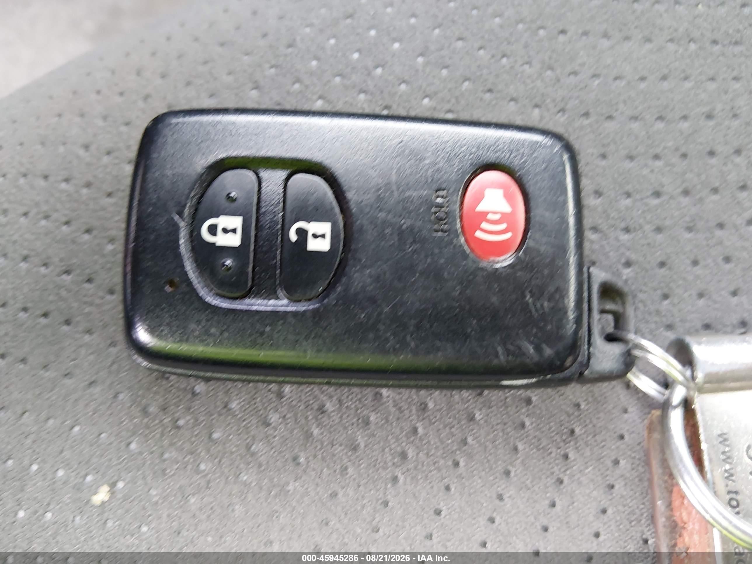 2012 Toyota Prius Two Red vin: JTDKN3DU2C1532566