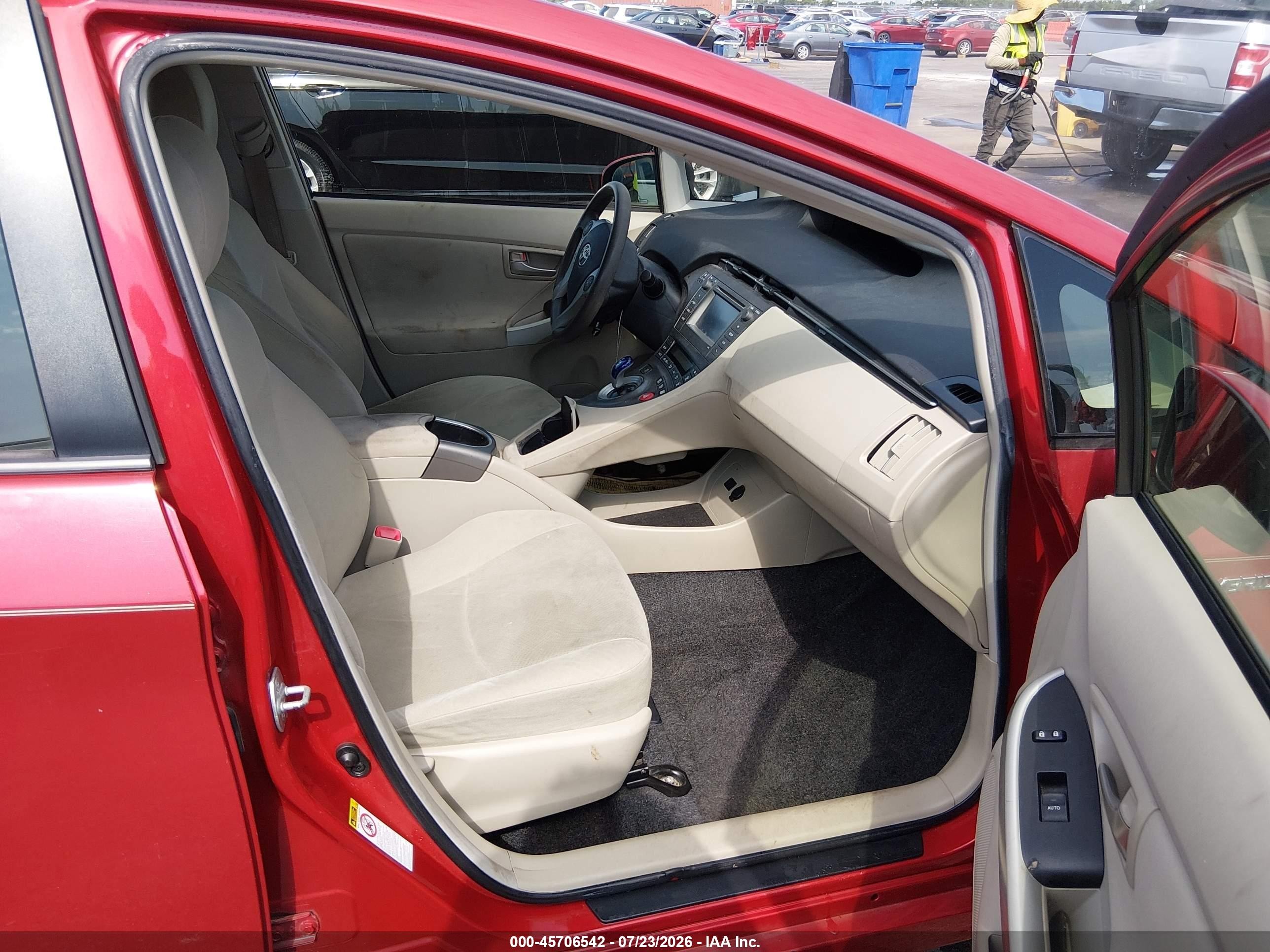 2012 Toyota Prius Two Red vin: JTDKN3DU2C1541686