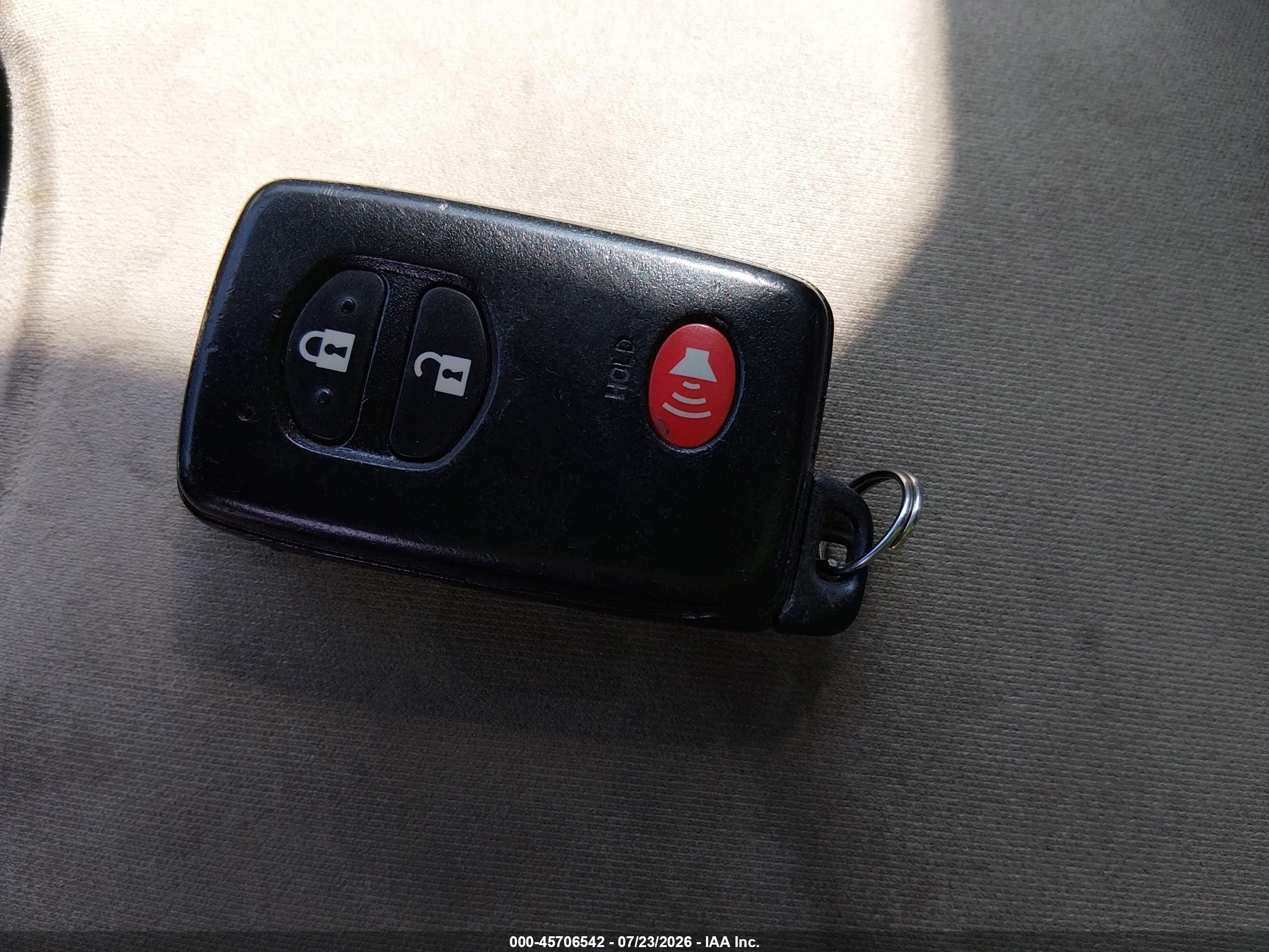 2012 Toyota Prius Two Red vin: JTDKN3DU2C1541686