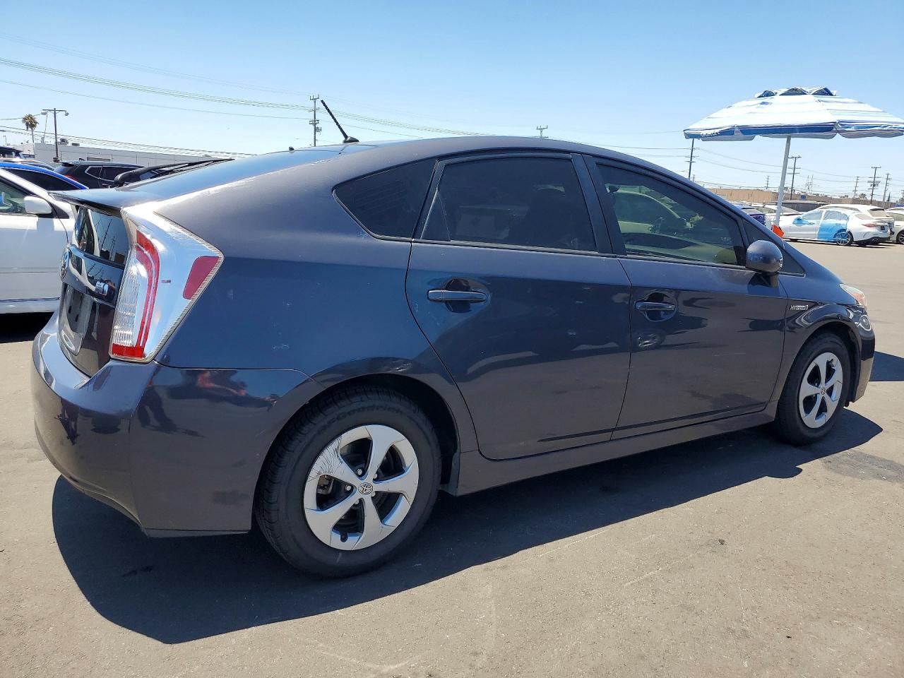 2012 Toyota Prius Two Gray vin: JTDKN3DU2C1545138