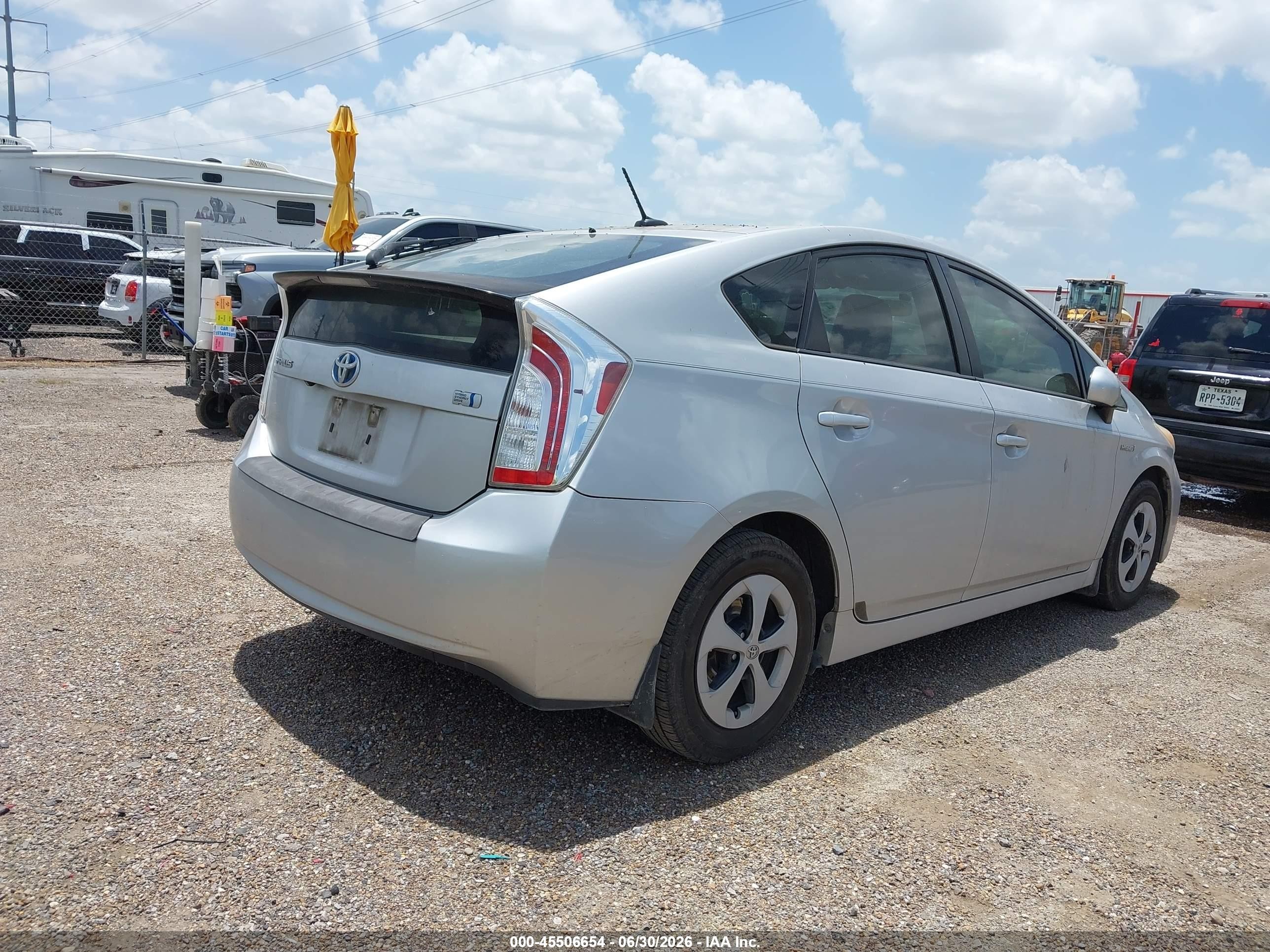 2012 Toyota Prius Three Silver vin: JTDKN3DU2C1545172