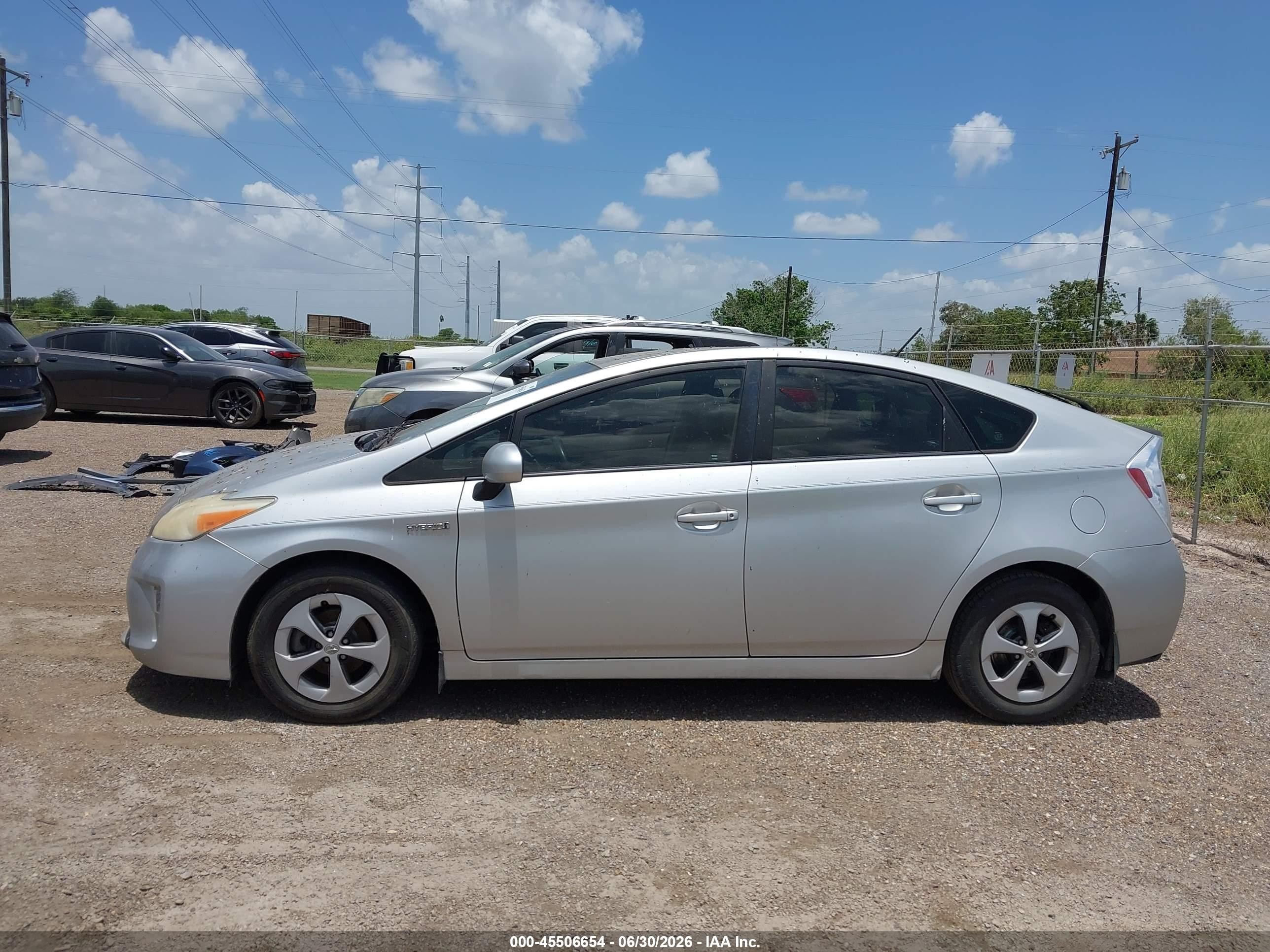 2012 Toyota Prius Three Silver vin: JTDKN3DU2C1545172