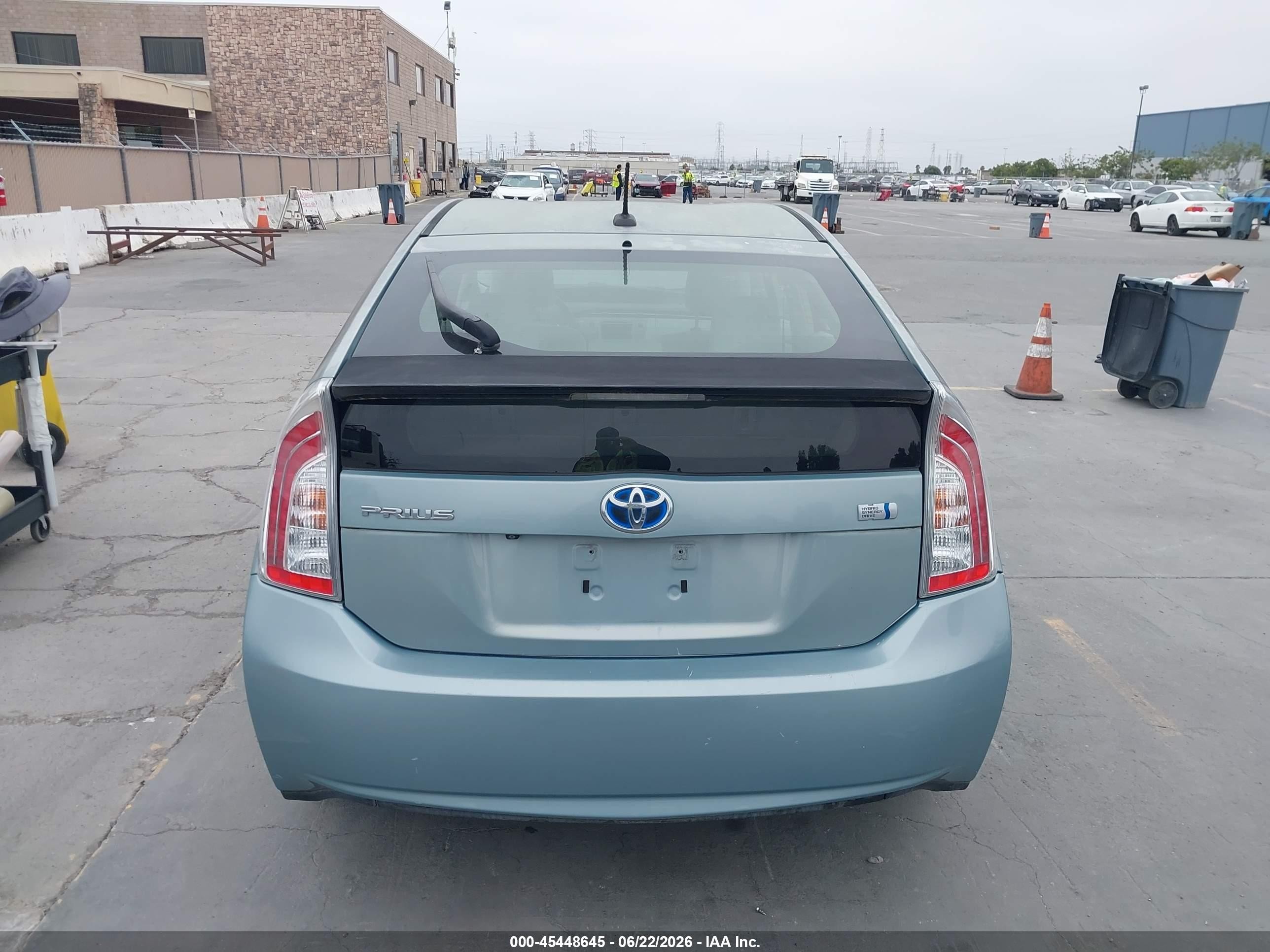2012 Toyota Prius Three Turquoise vin: JTDKN3DU2C1549352