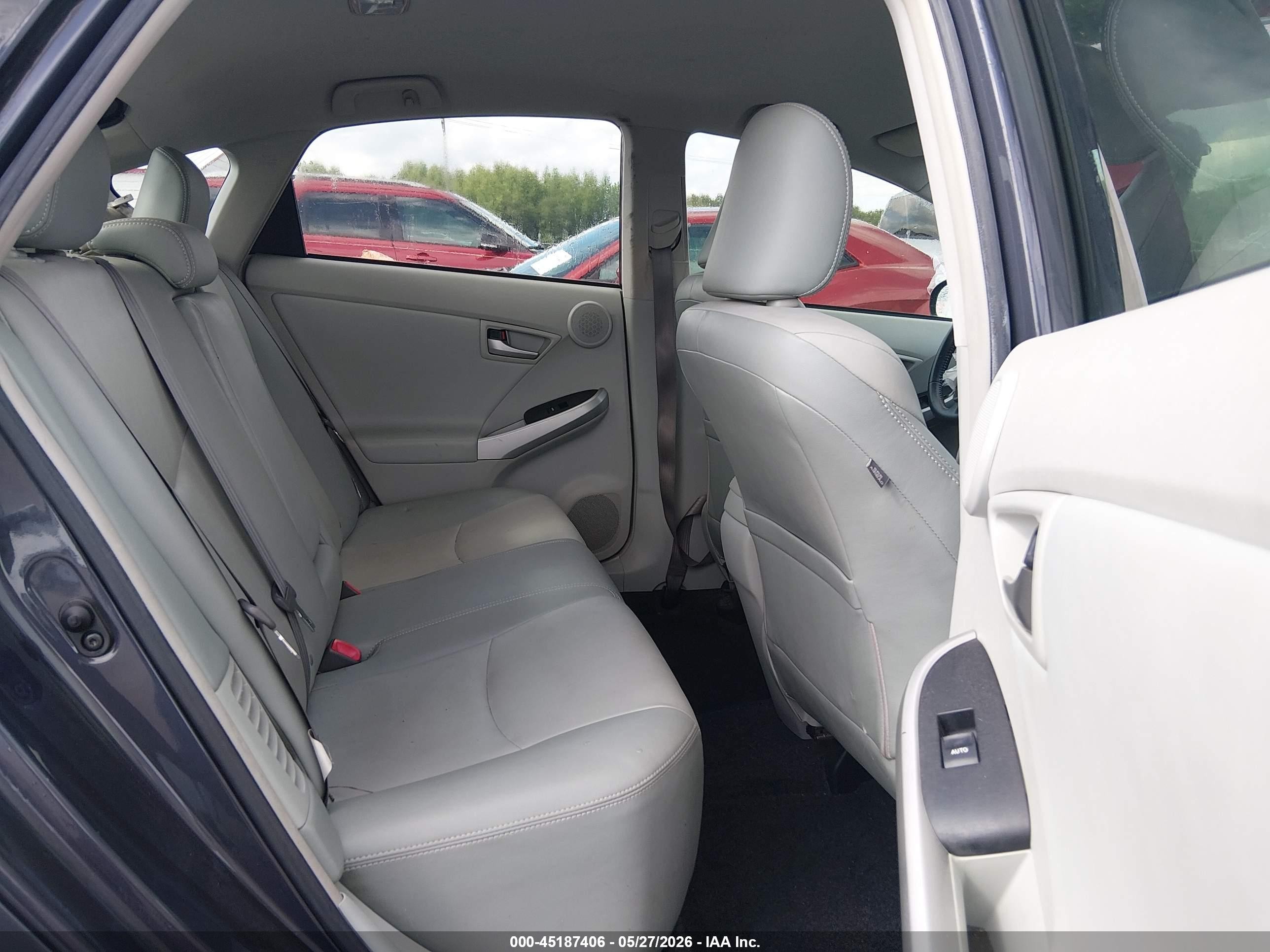 2012 Toyota Prius Four Gray vin: JTDKN3DU2C1551666