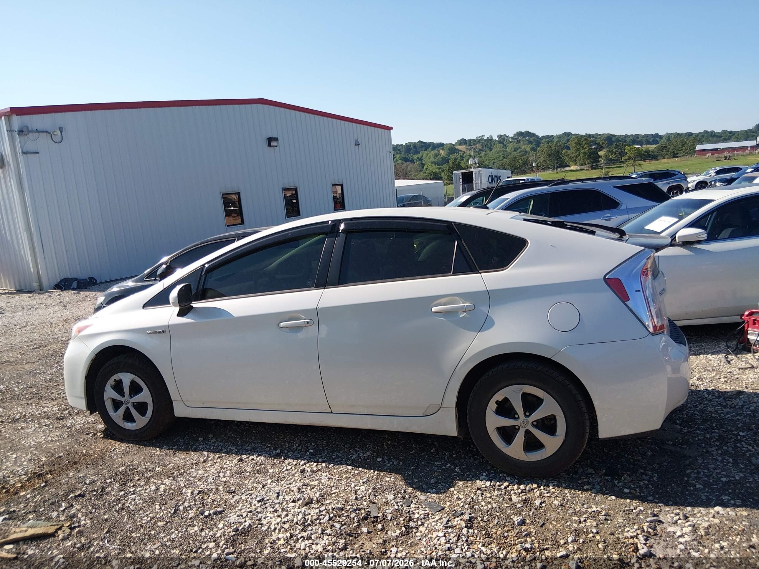 2012 Toyota Prius   White vin: JTDKN3DU2C1554678