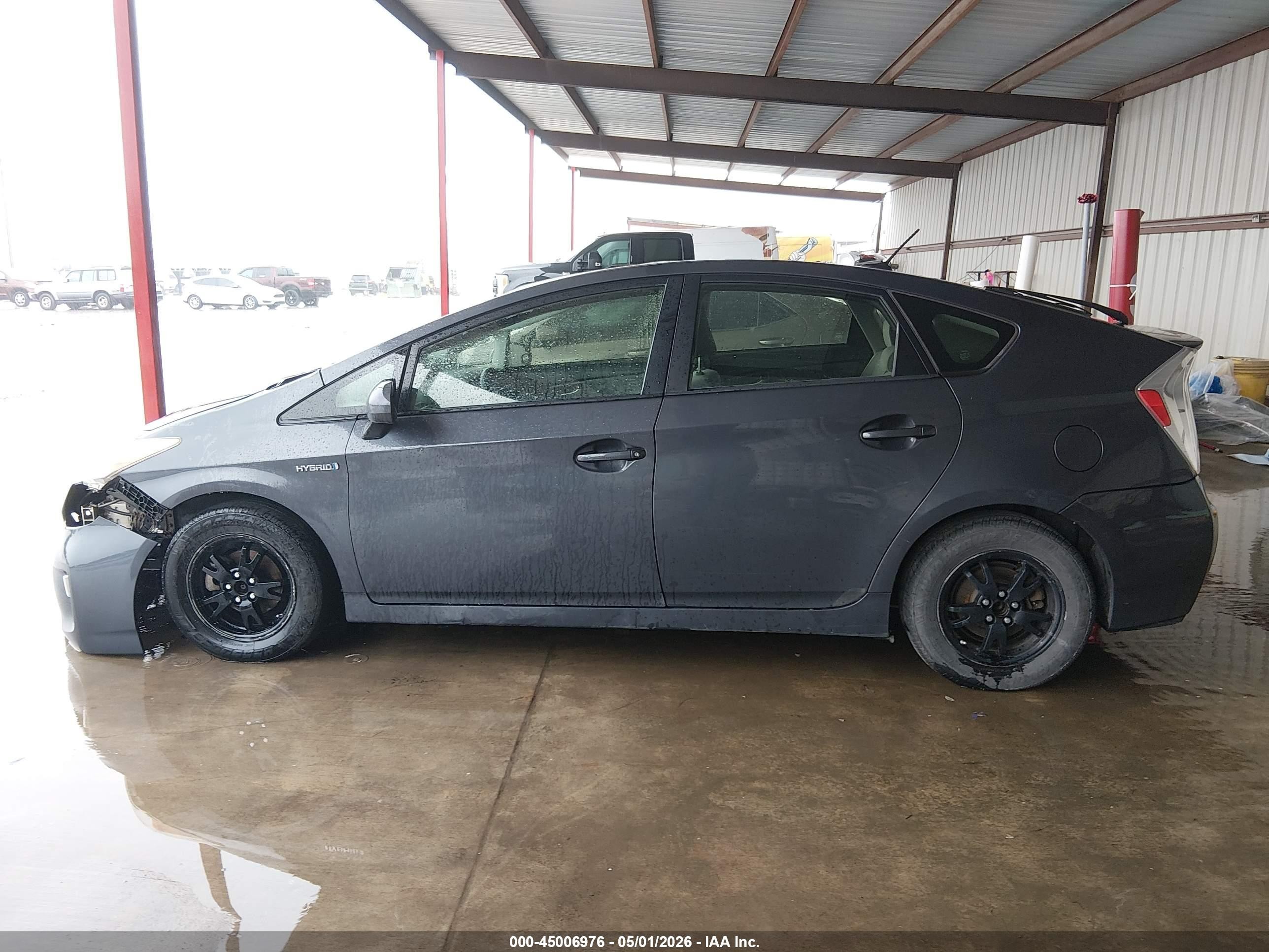 2012 Toyota Prius Five/four/one/three/two Gray vin: JTDKN3DU2C1557936