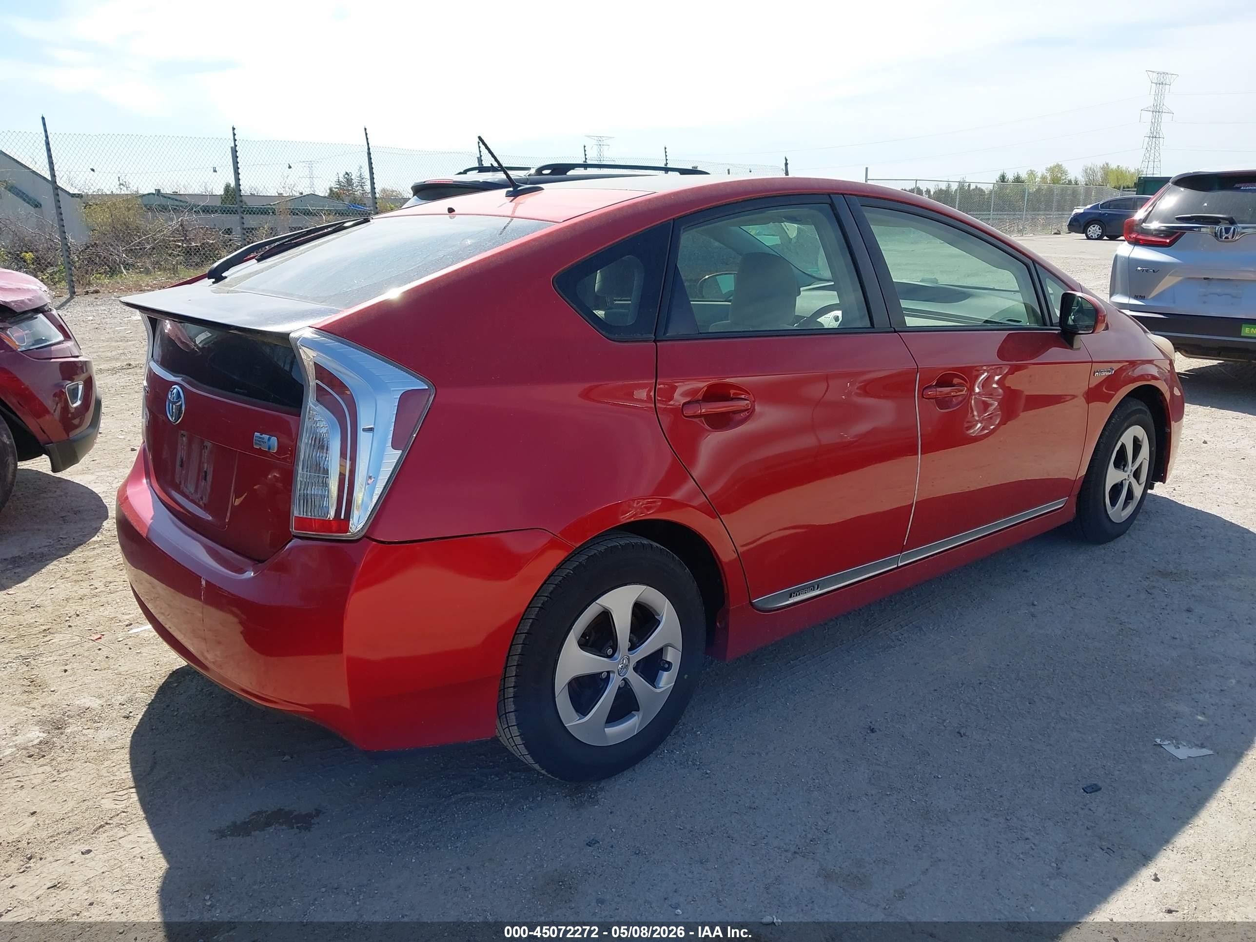 2012 Toyota Prius Three Красный vin: JTDKN3DU2C1564823