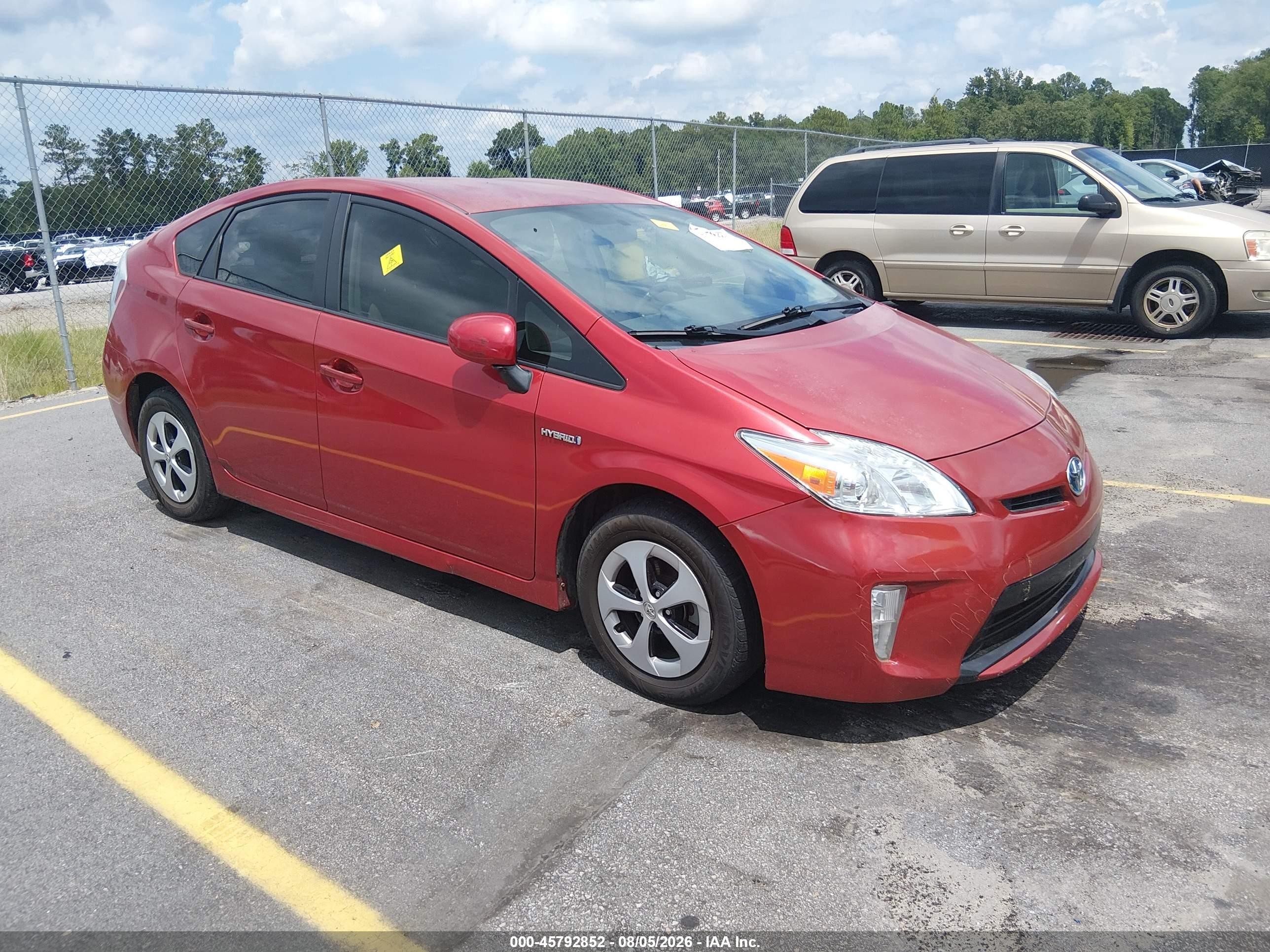 2012 Toyota Prius Three Red vin: JTDKN3DU2C1566846