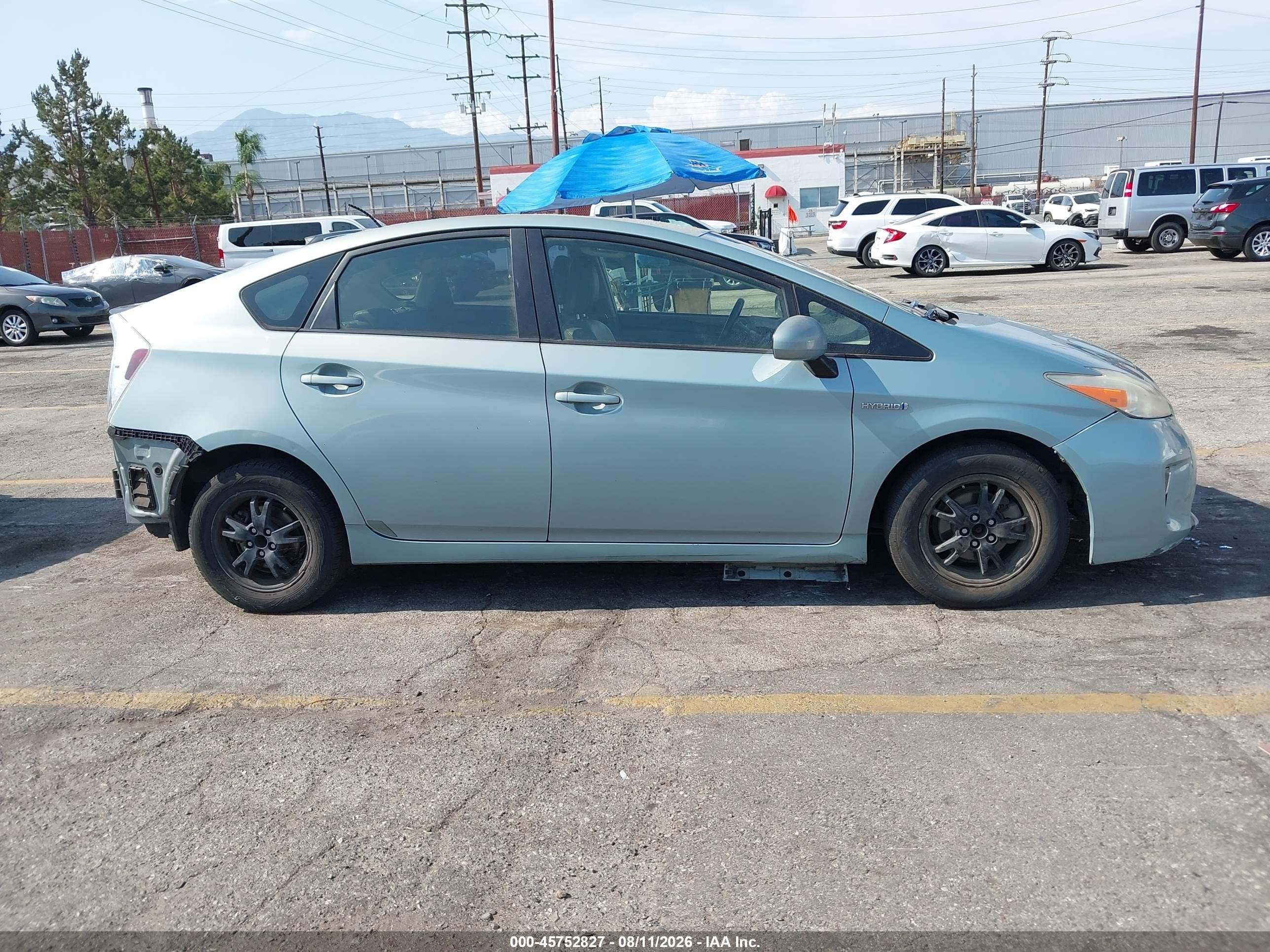 2012 Toyota Prius Four Light Blue vin: JTDKN3DU2C1601160